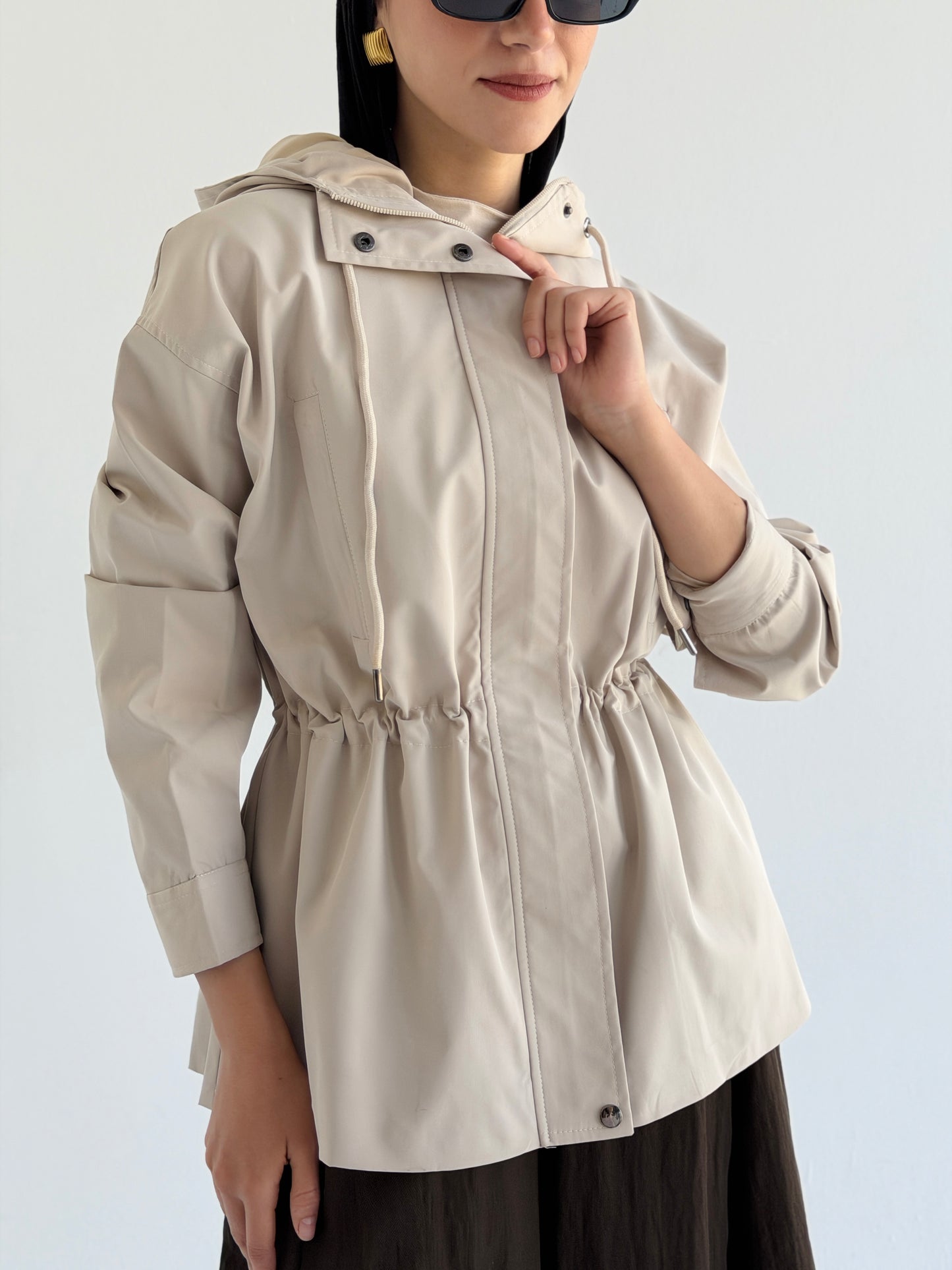 Winter Signature Jacket In Beige