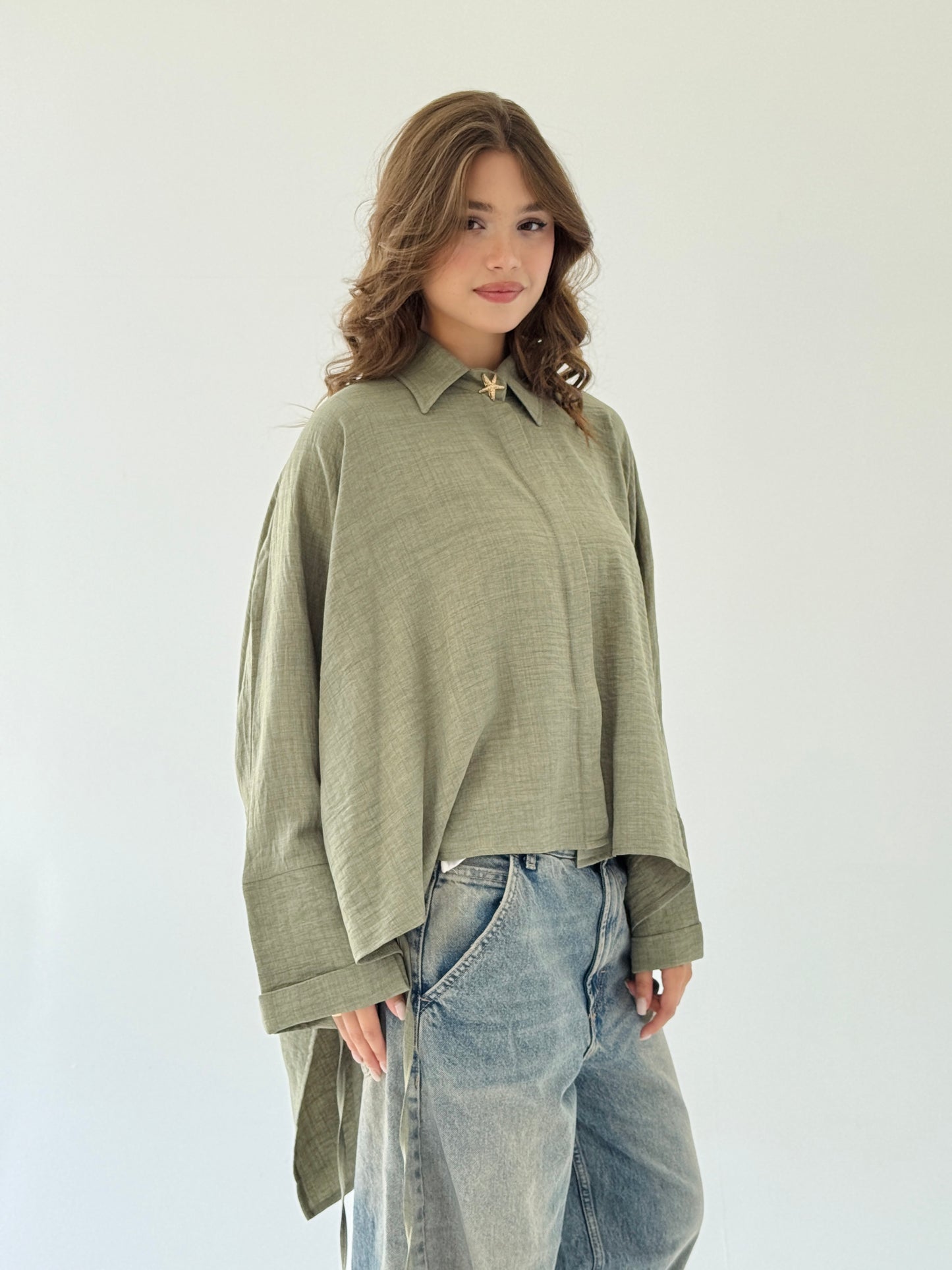 The oversized shirt in olive
