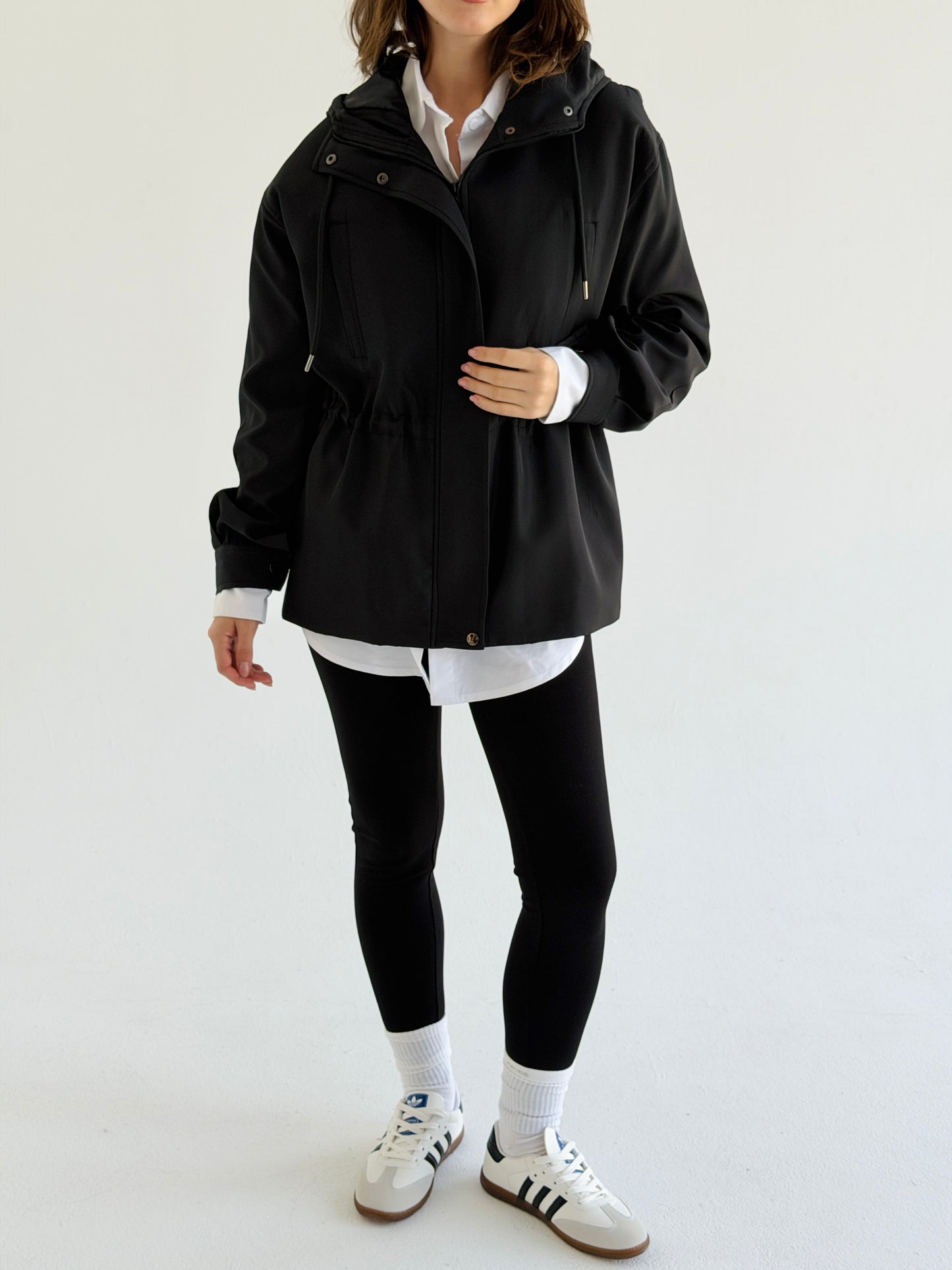 Winter Signature Jacket In Black