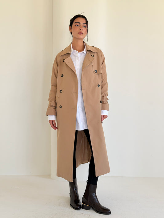 Statement Trench coat In camel