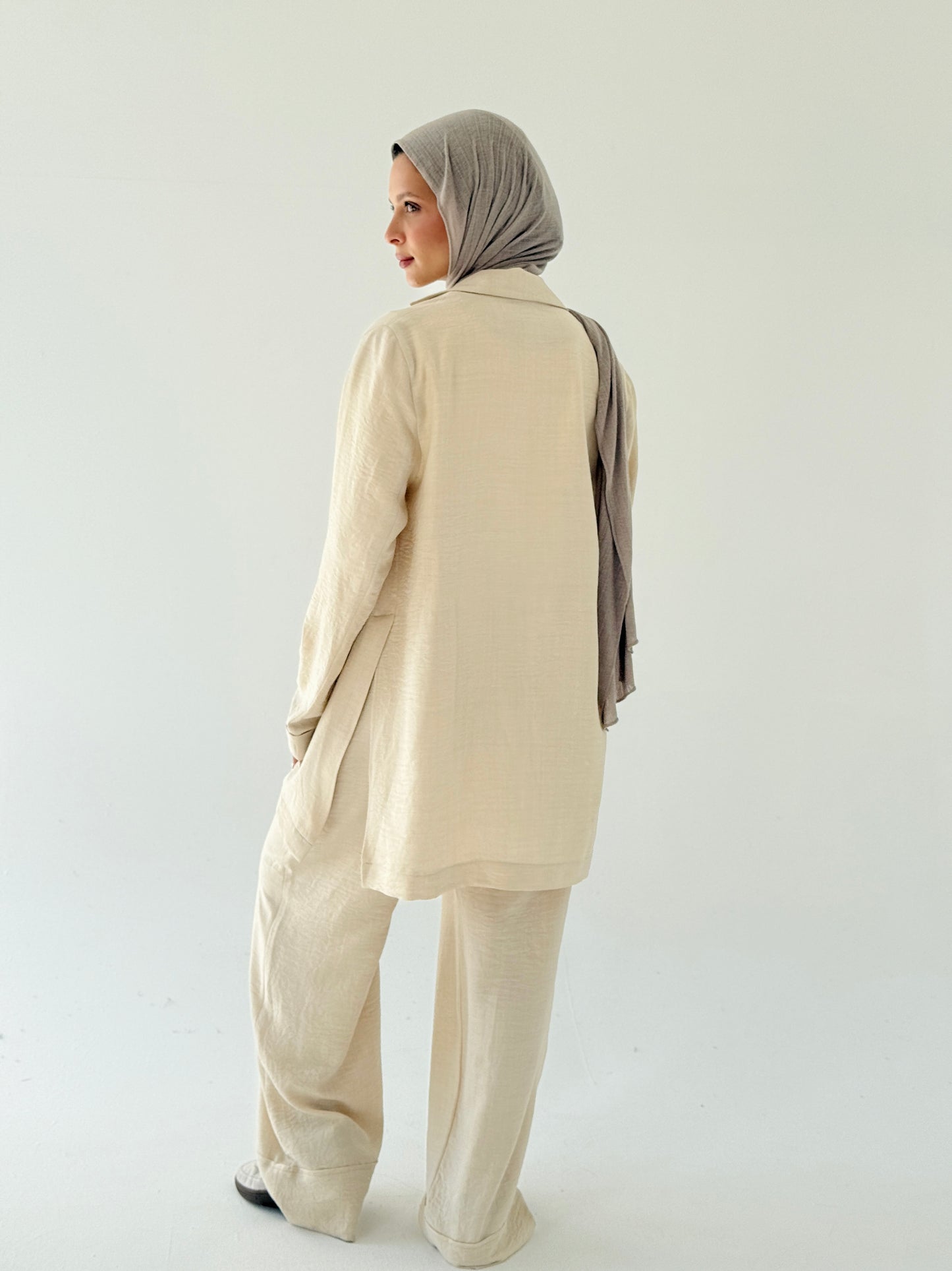 Effortlessly linen set in beige