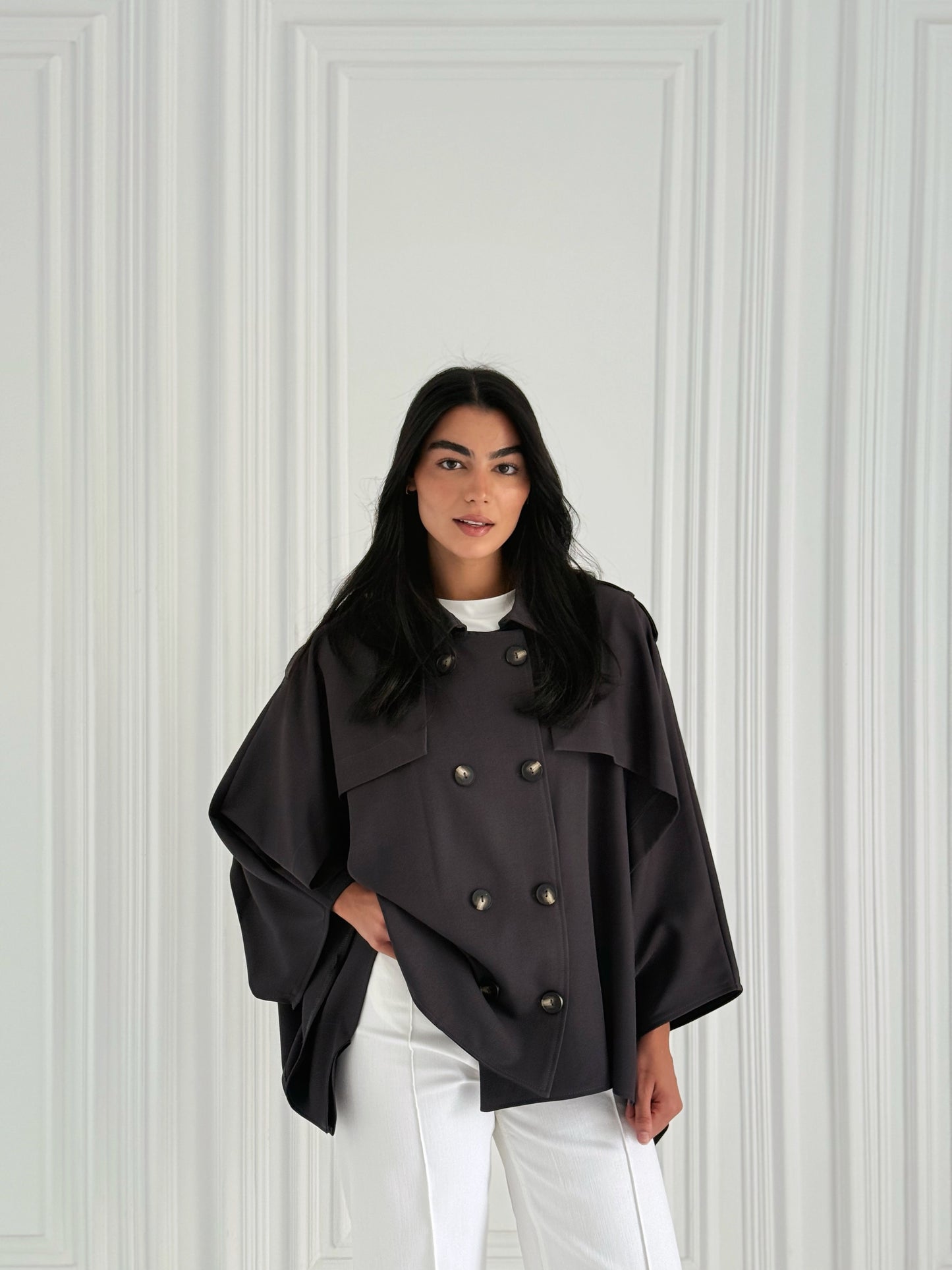 Tranch Cape In Gray