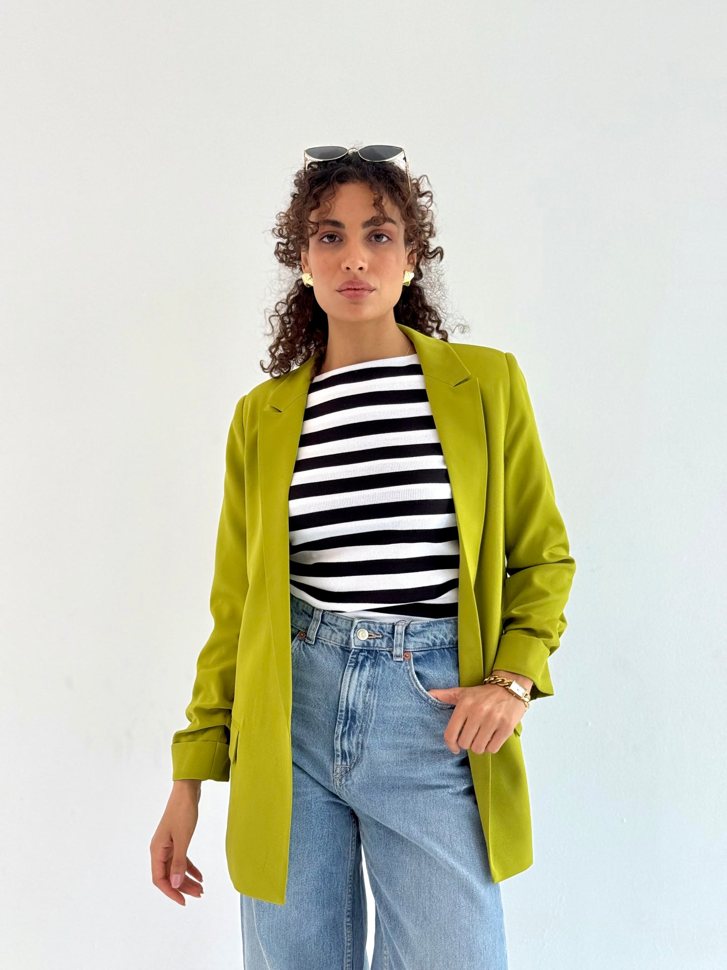 Ruffles Blazer in Appel green
