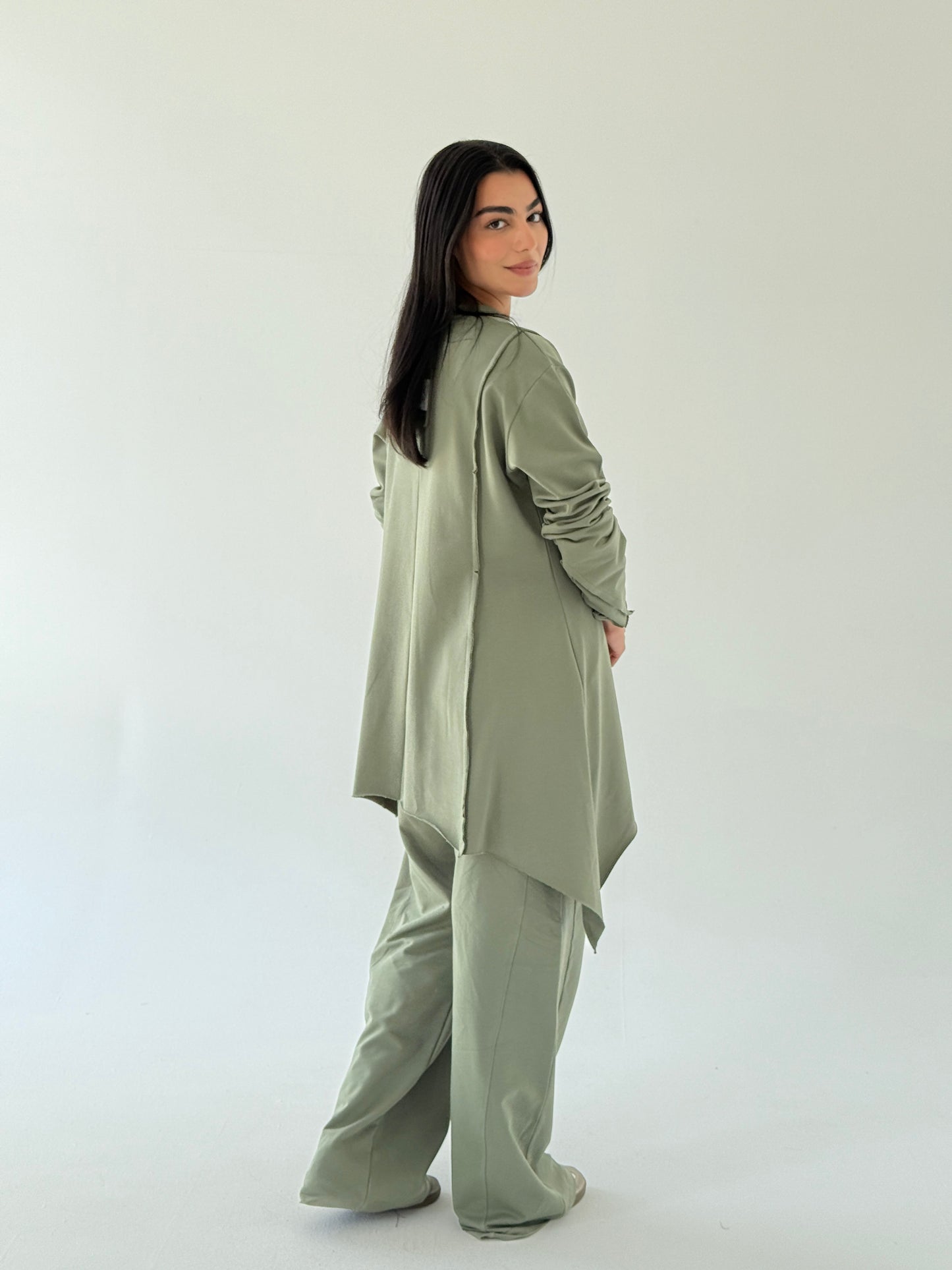 High and Low set in Olive