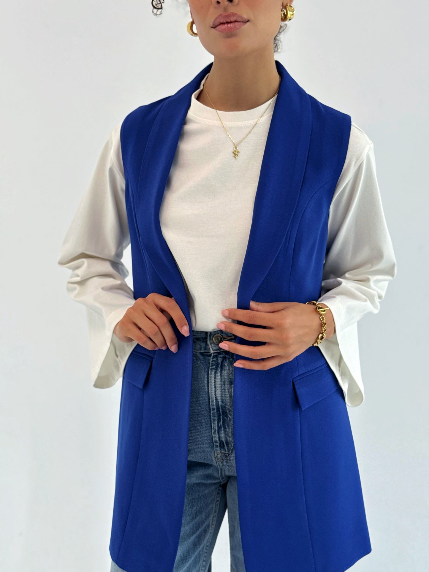 Shawl collar tailored vest In Royle blue
