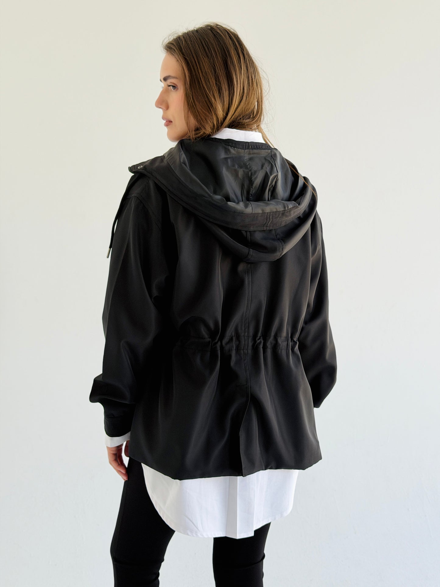 Winter Signature Jacket In Black