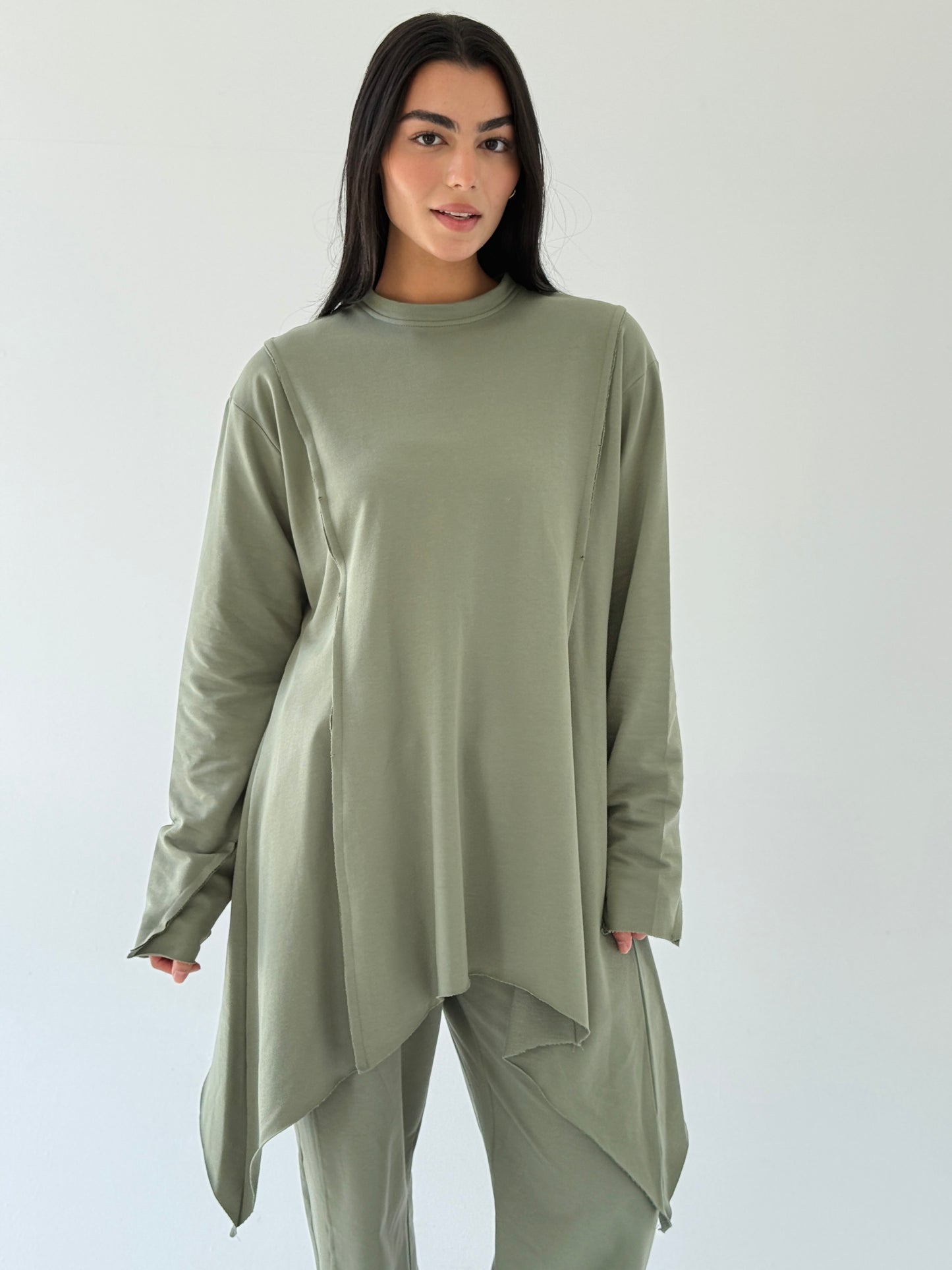 High and Low set in Olive