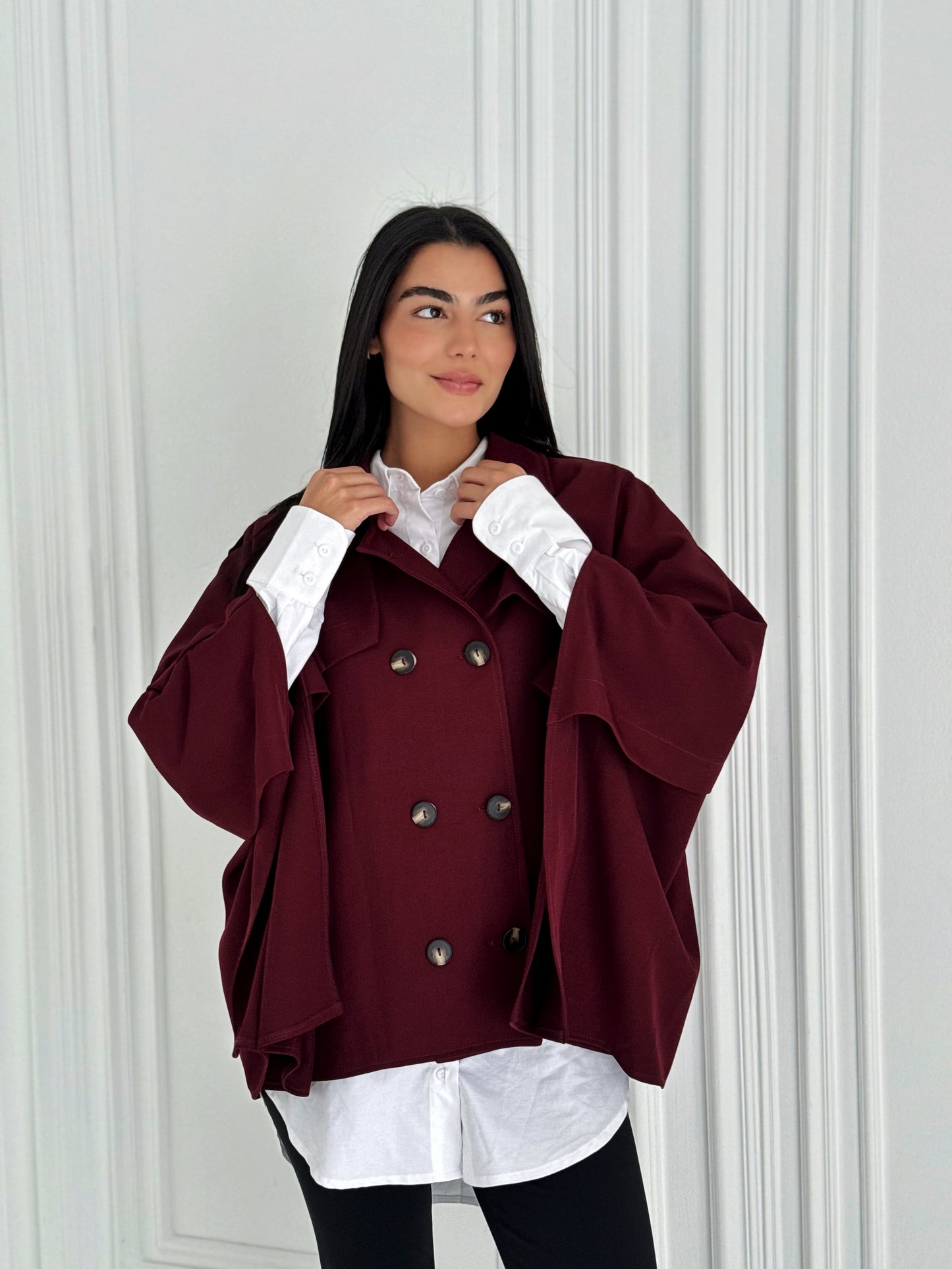 Trench Cape In burgundy