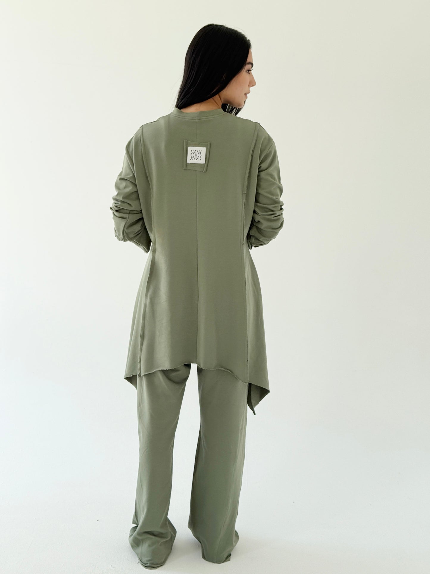 High and Low set in Olive