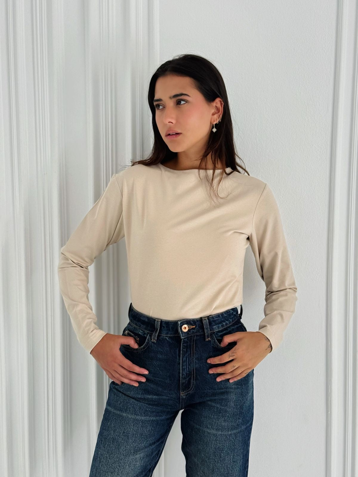 Daily basic top in Beige