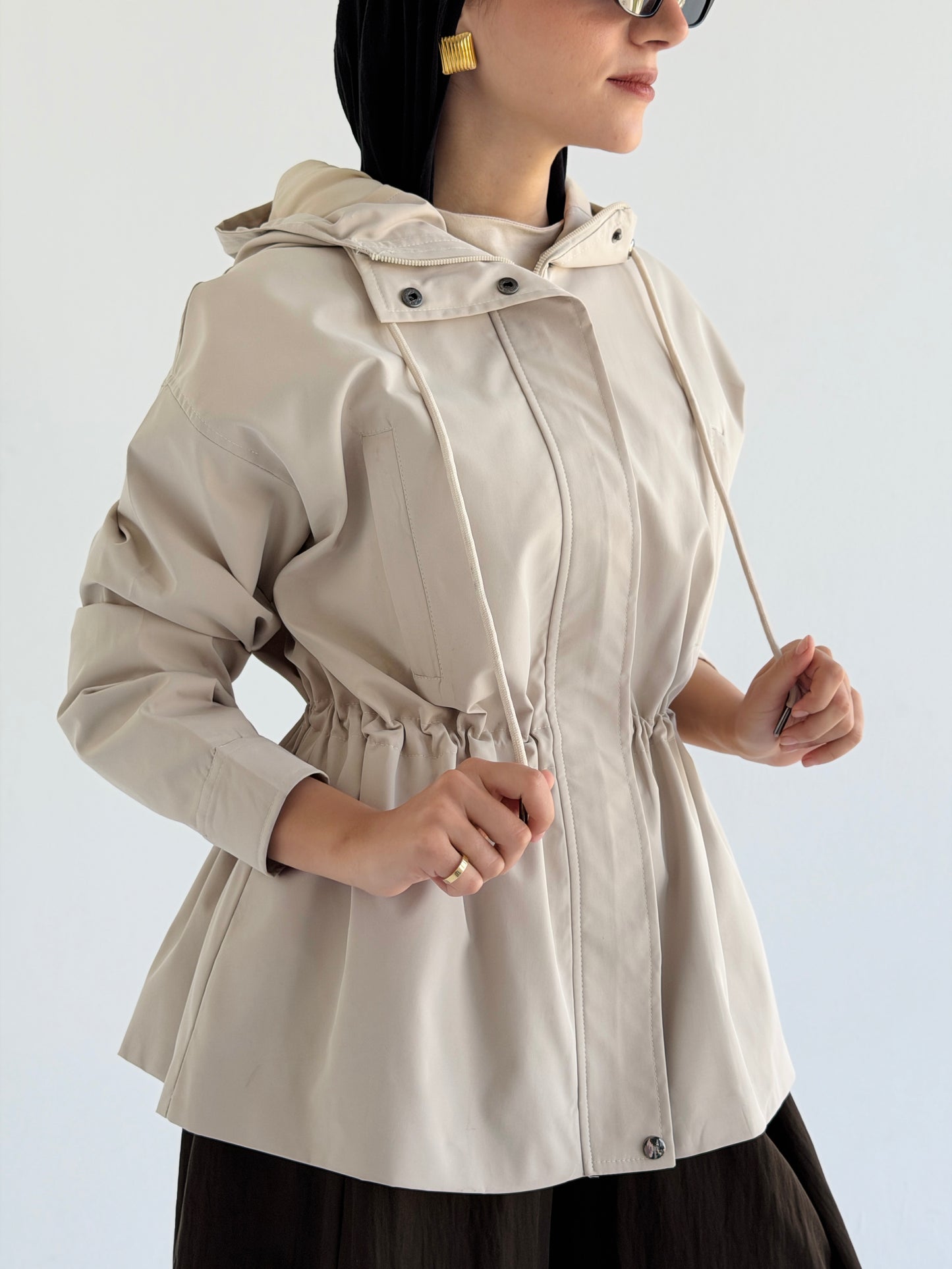 Winter Signature Jacket In Beige