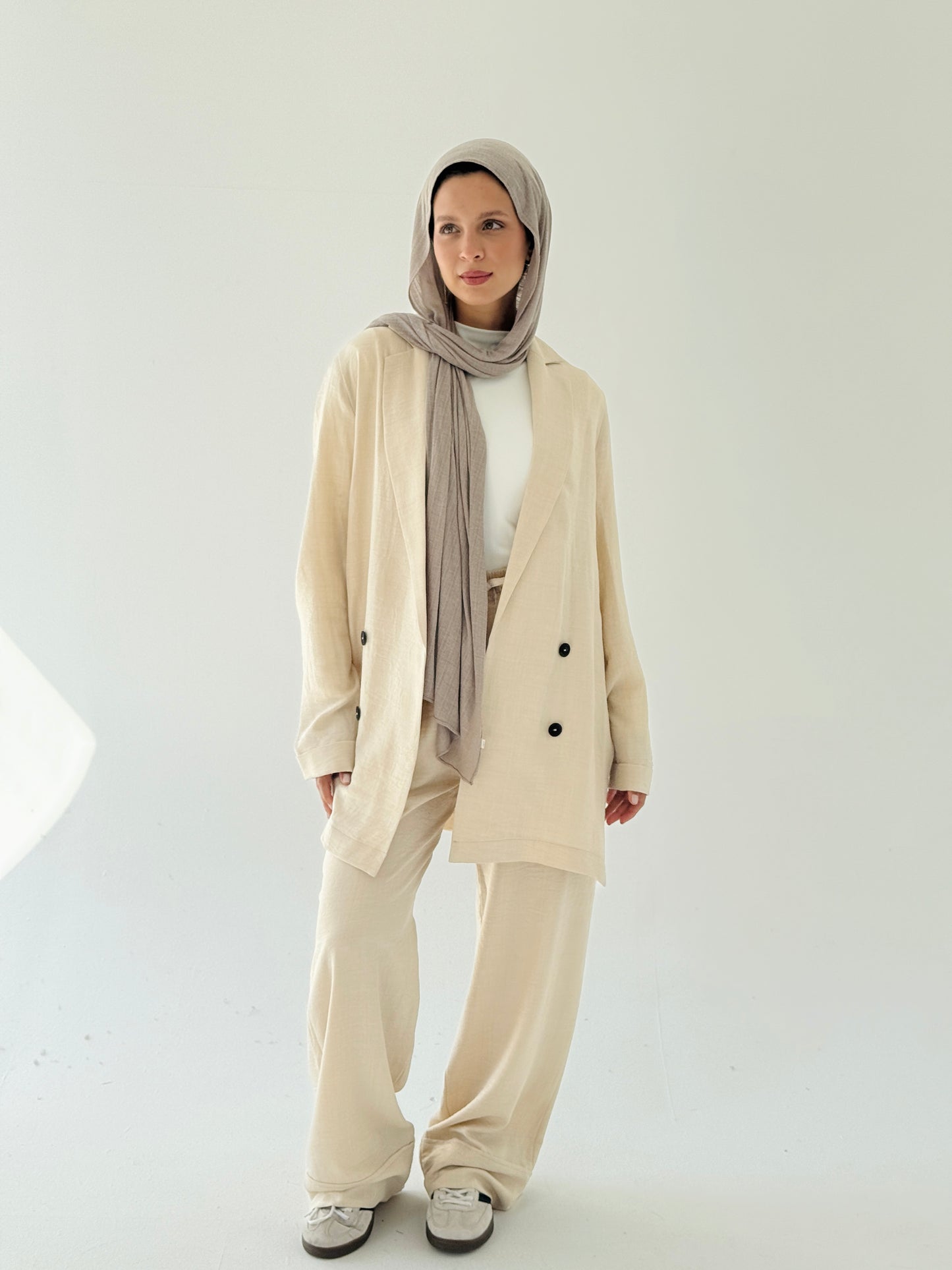Effortlessly linen set in beige