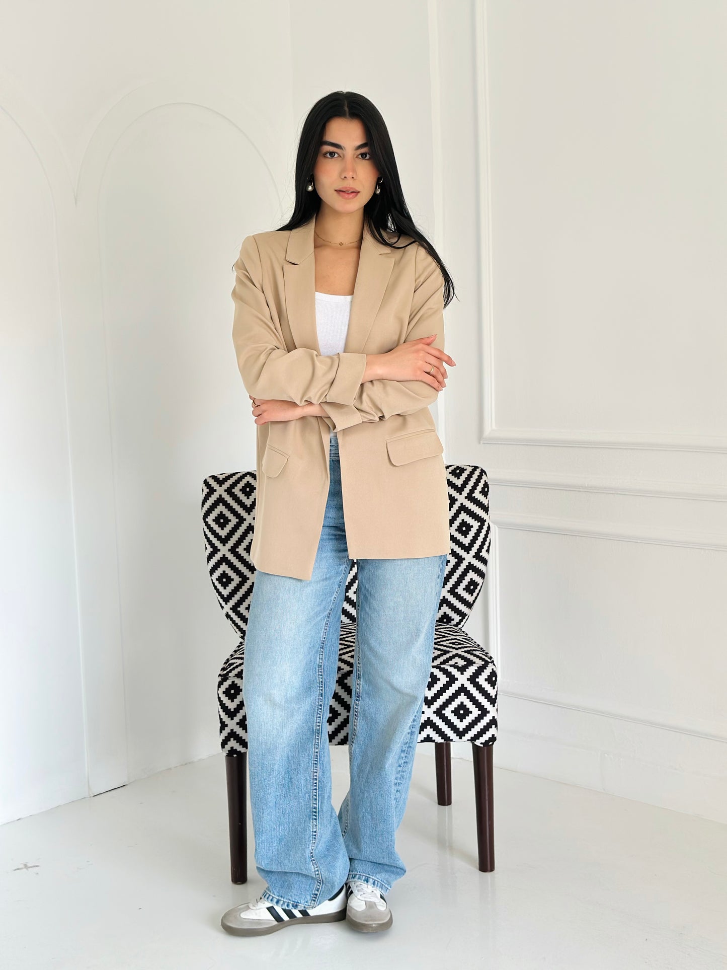 Ruffled in beige. Pre-Order
