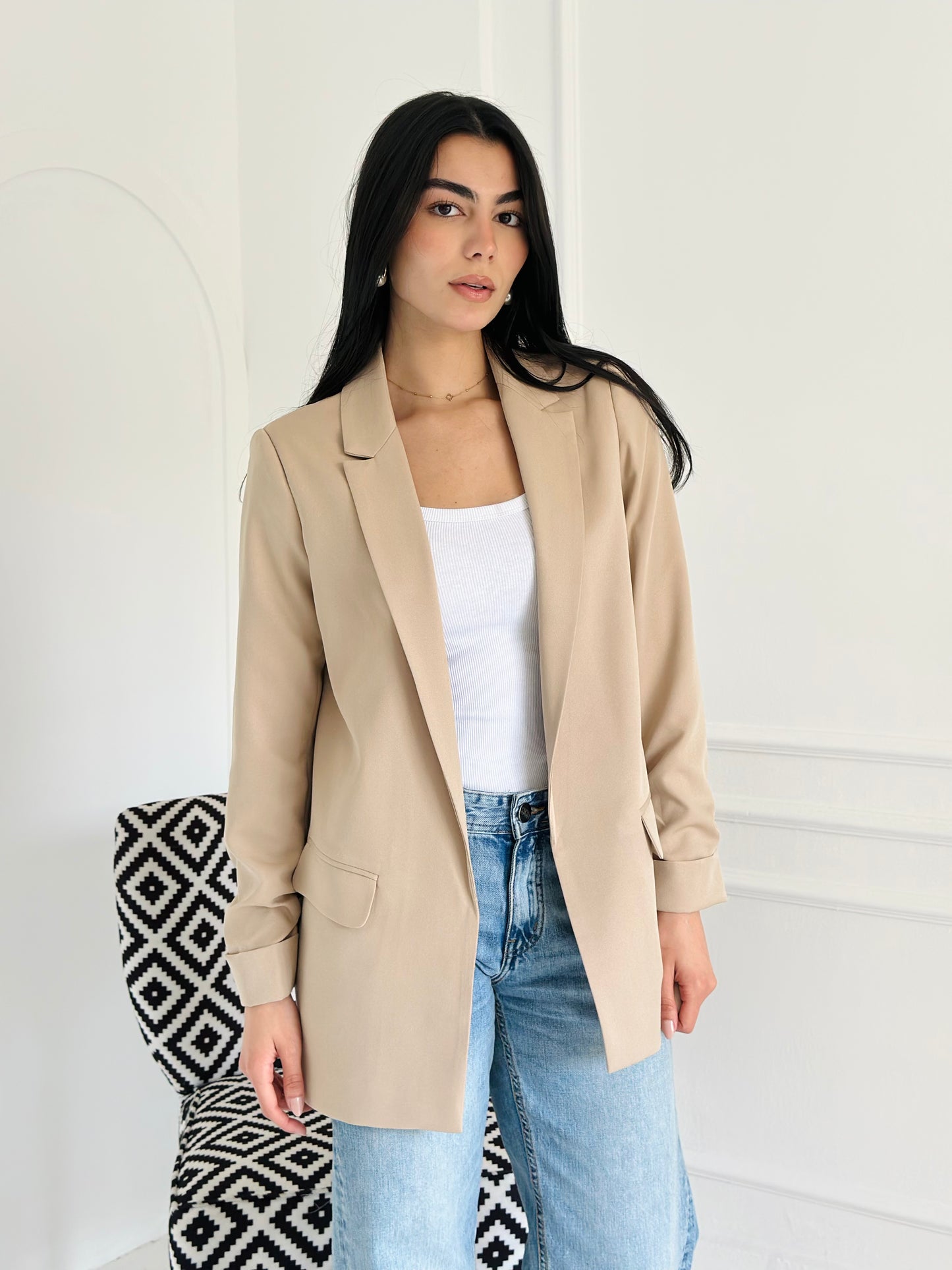 Ruffled in beige. Pre-Order