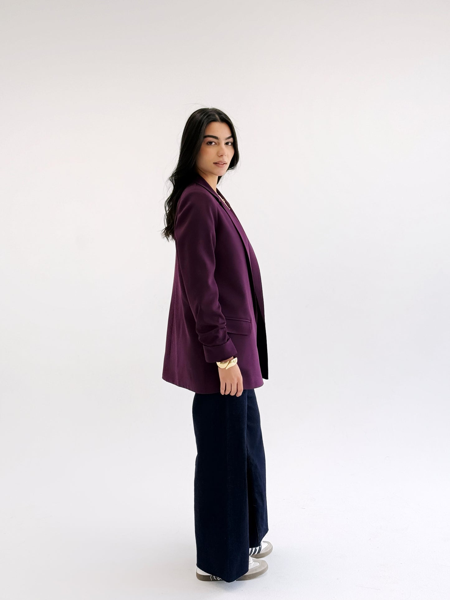 Ruffle blazer in burgandy
