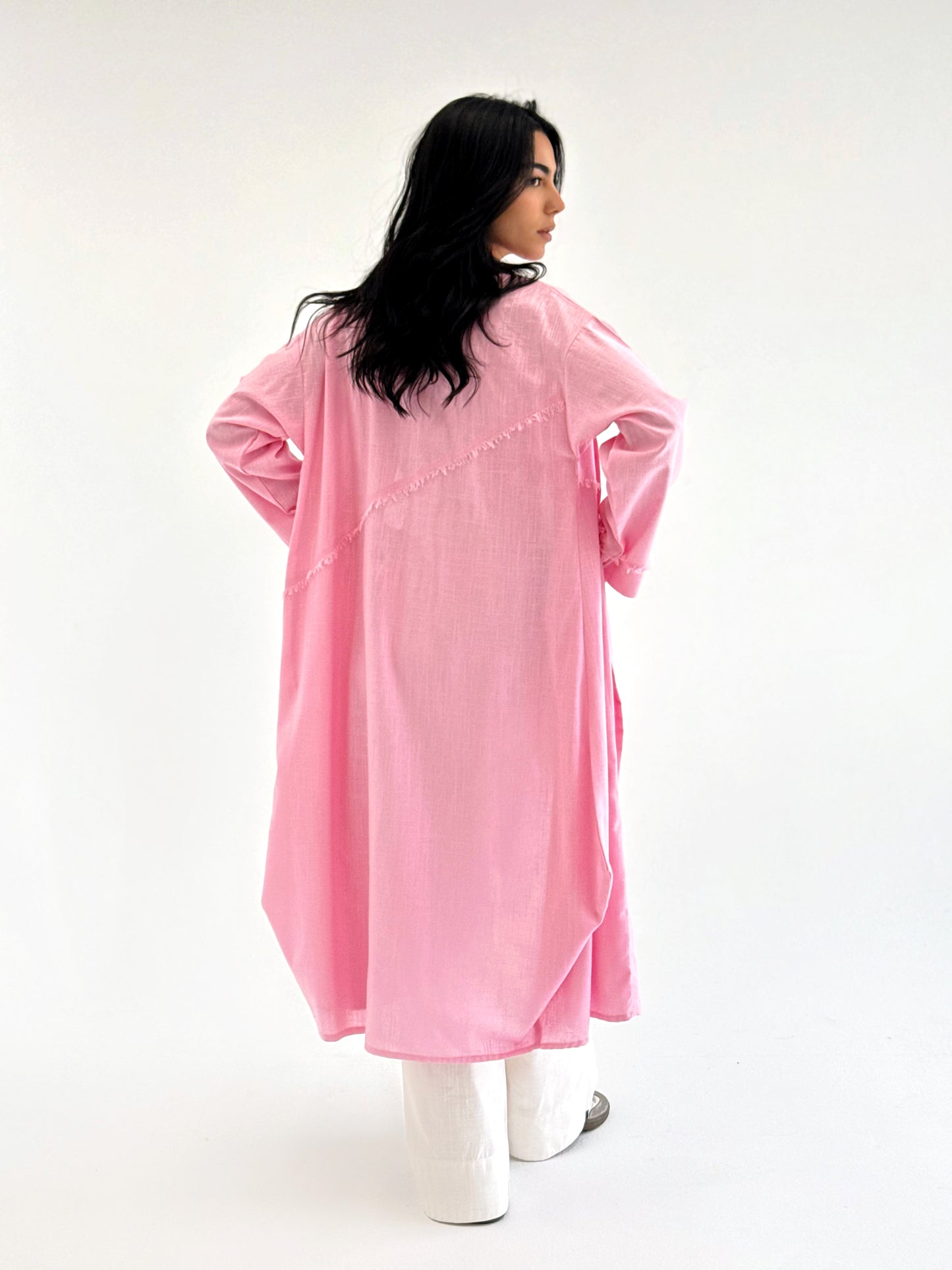 Raw-Edge Linen Cardigan in pink