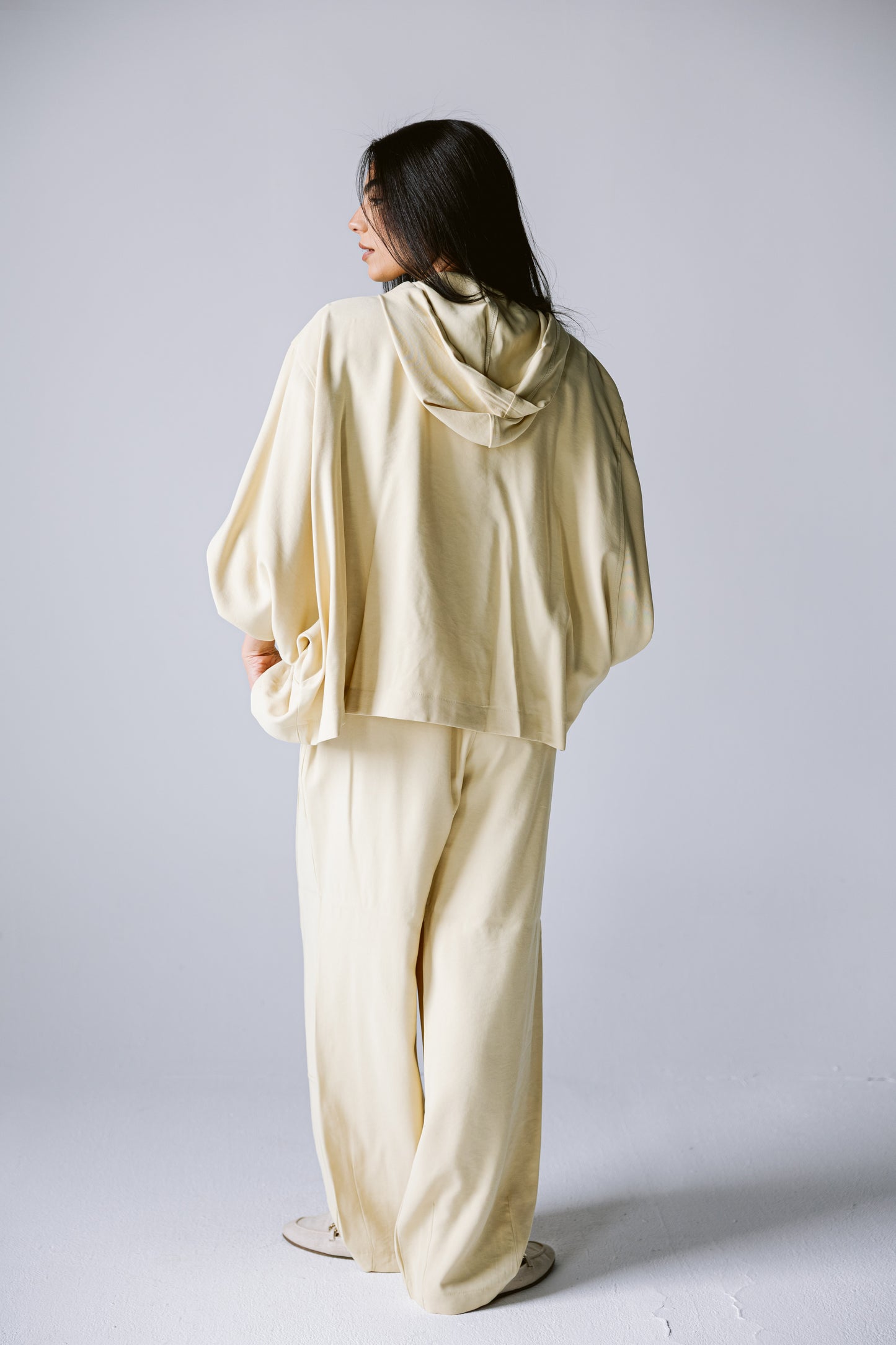 Off Duty set in Butter Yellow