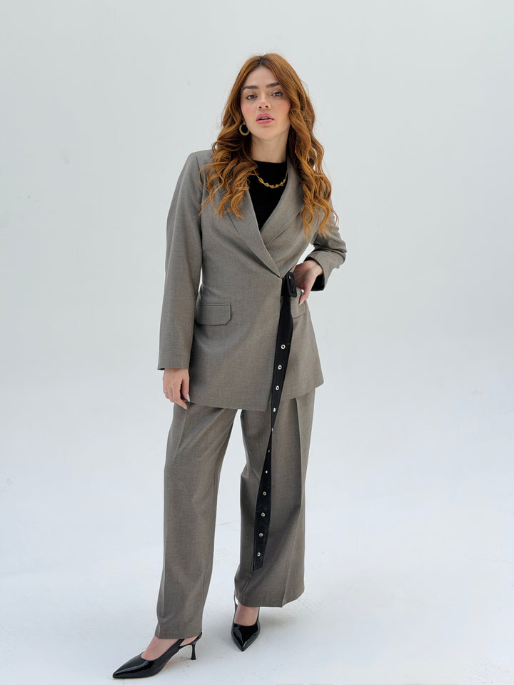 Belted suit in Greige