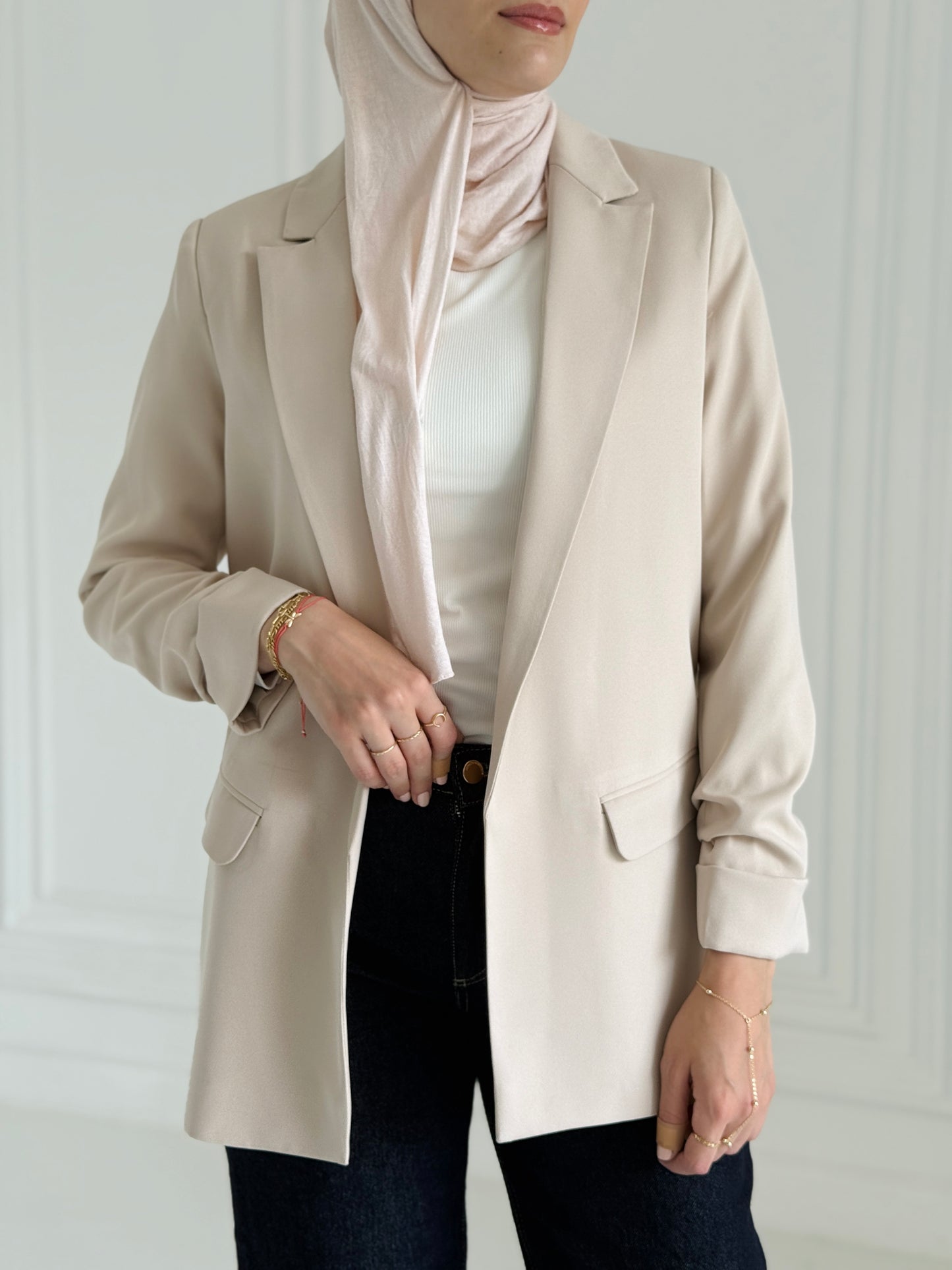 Ruffles Blazer in Beige.