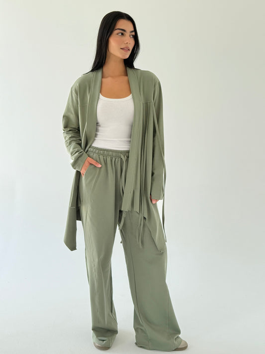 Wide pants in Olive