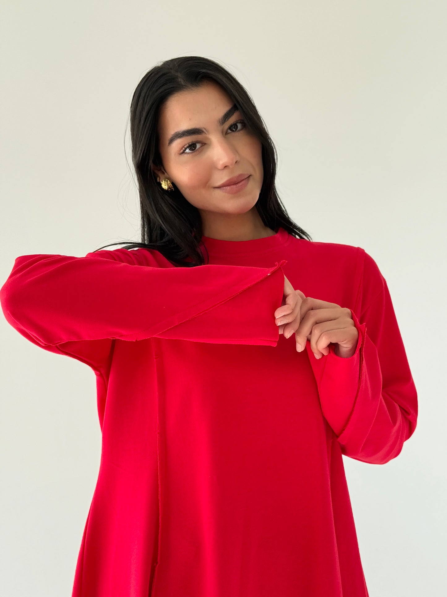 High and low Top in Red