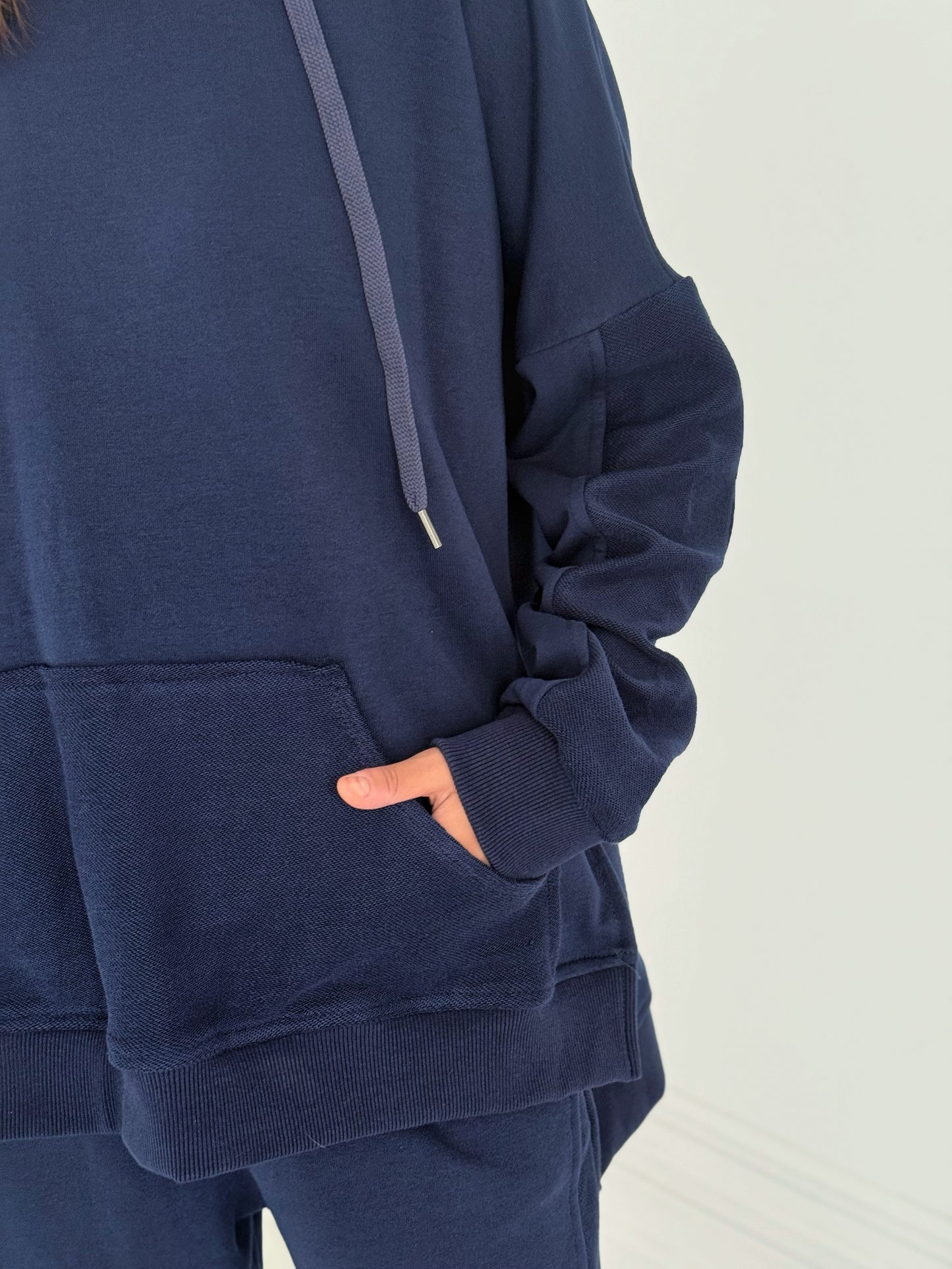 Daily Go set In Navy Blue