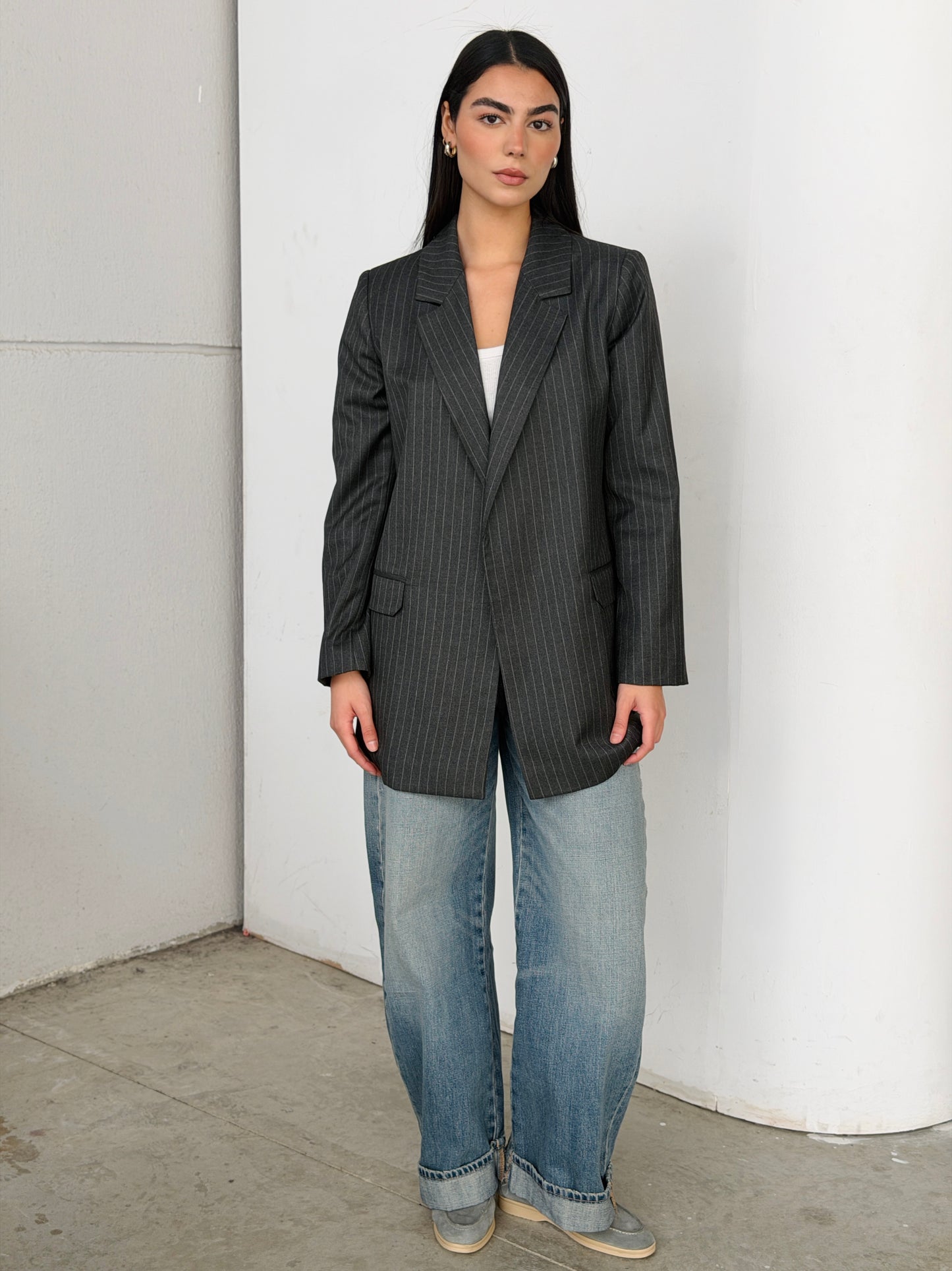 The Tailored striped blazer in dark Gray