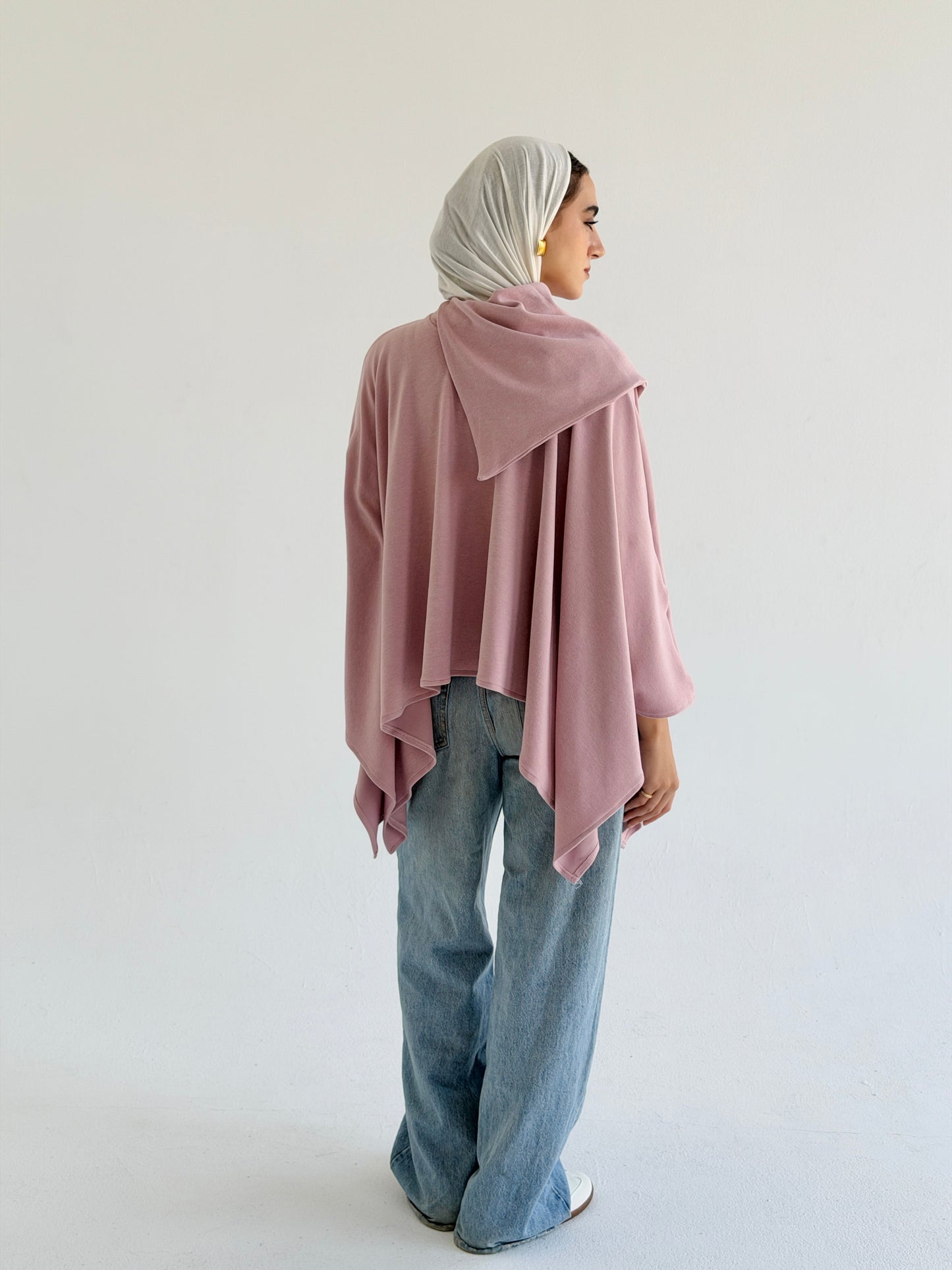 Drape Kint Cape In Pink