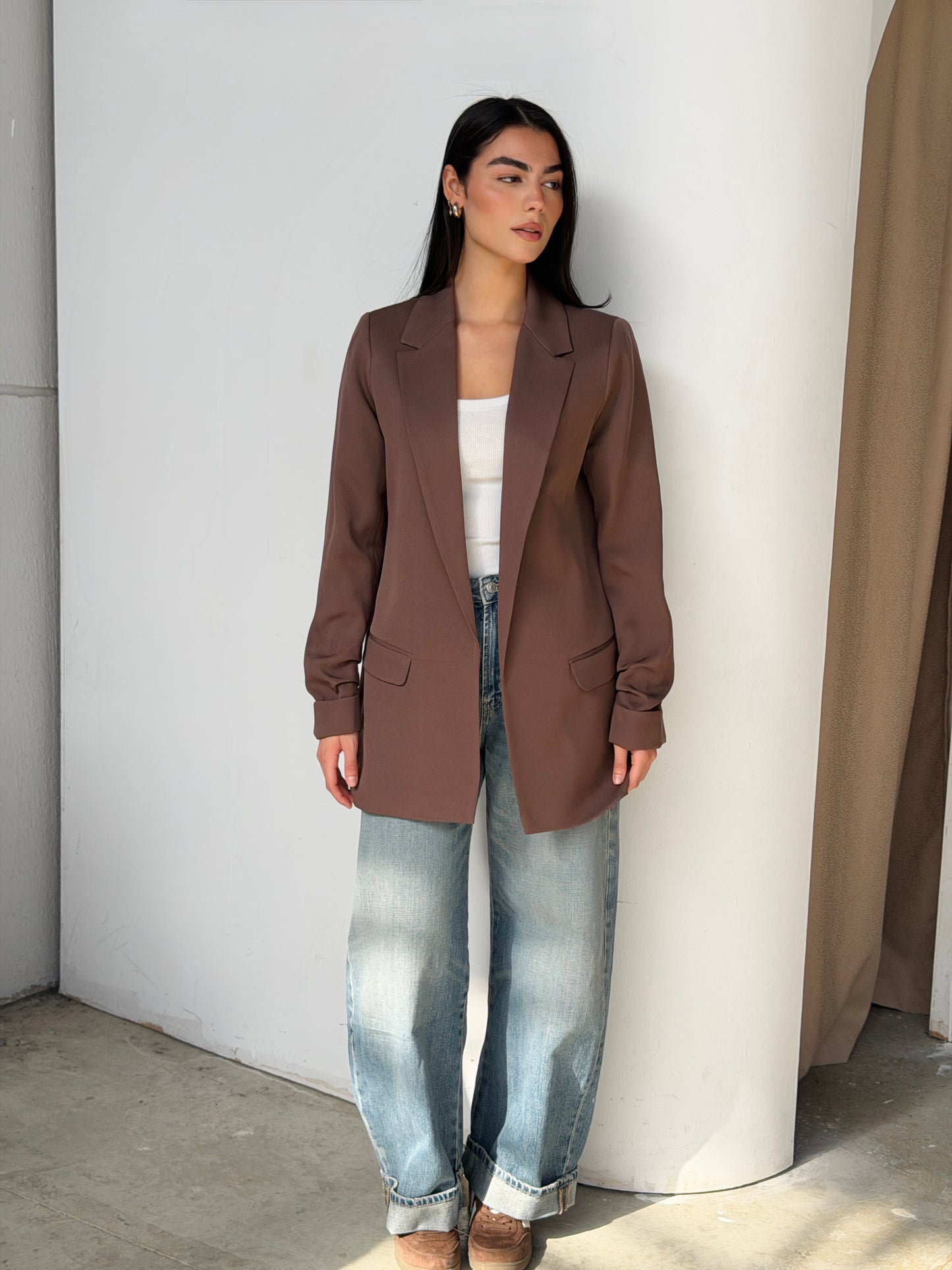 Ruffles Blazer in brown
