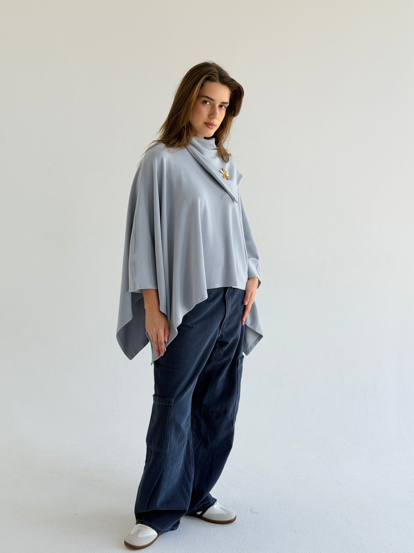 Drape Kint Cape in baby blue