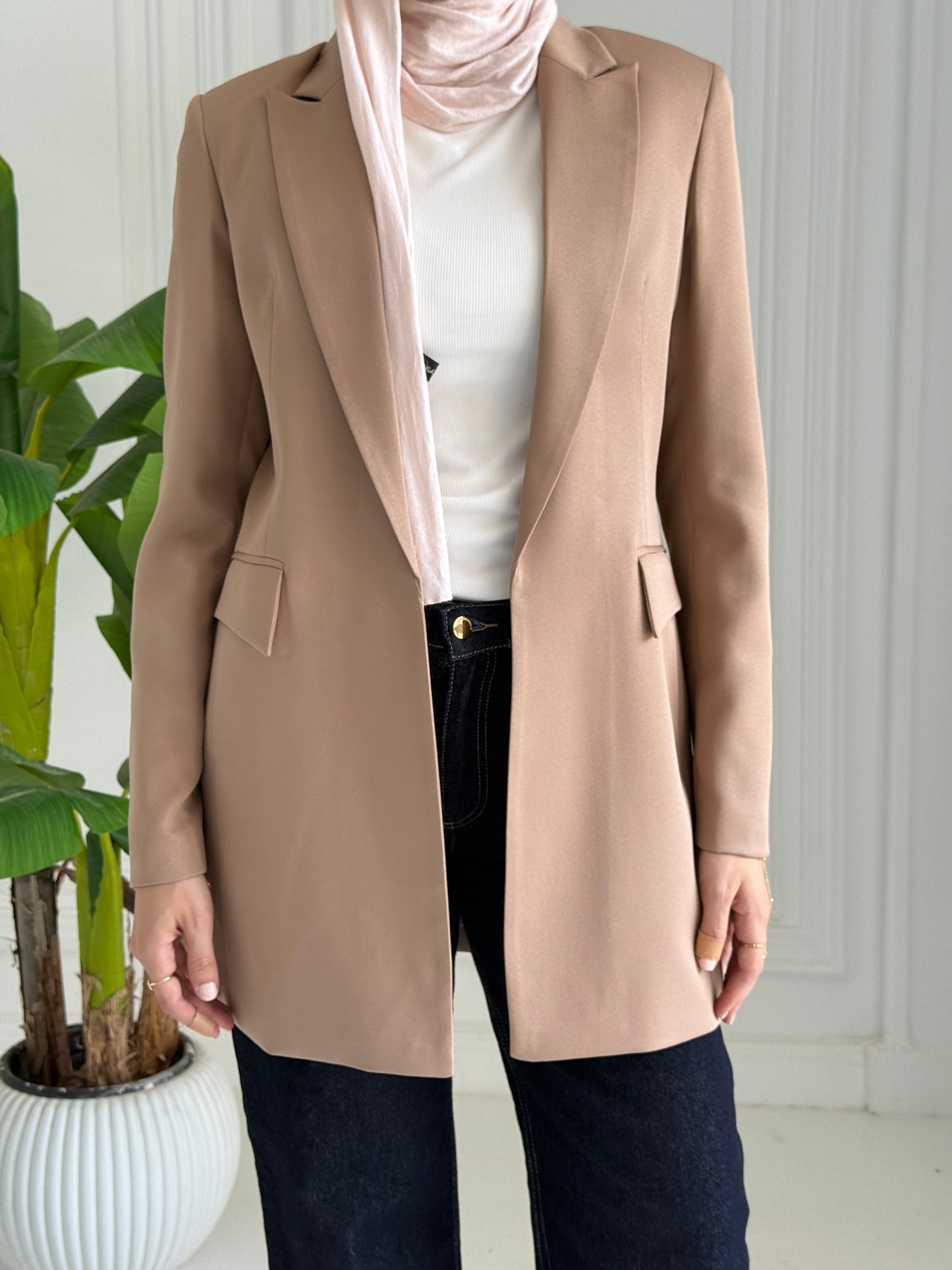 Slim Fit Blazer in Cafe