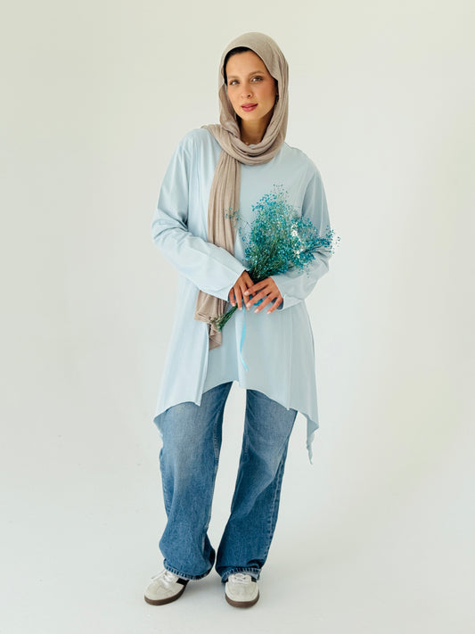 High and low Top in baby blue