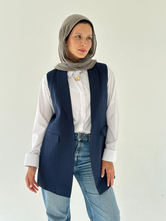 Shawl collar tailored vest in navy blue