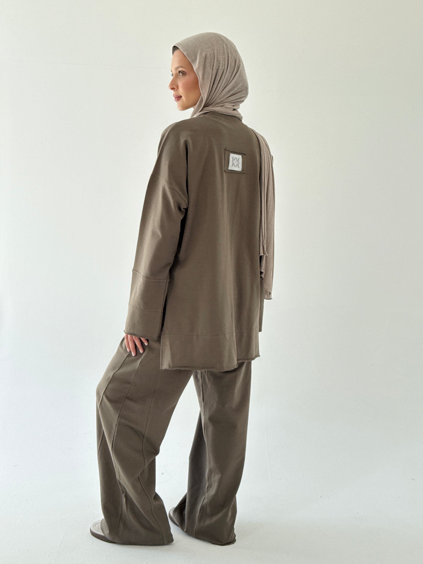 Wide cotton pants in Brown