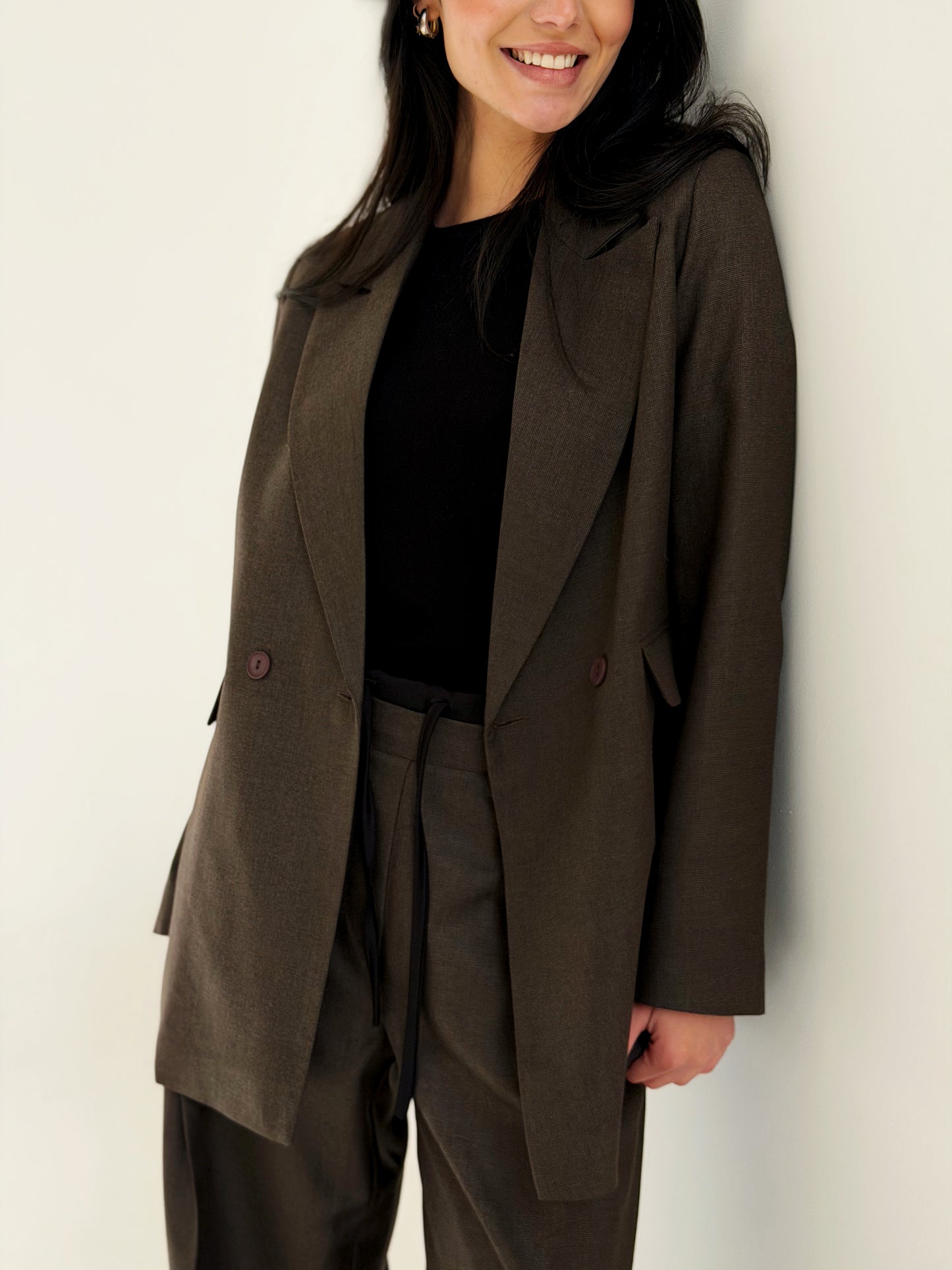 Signature suit in Brown