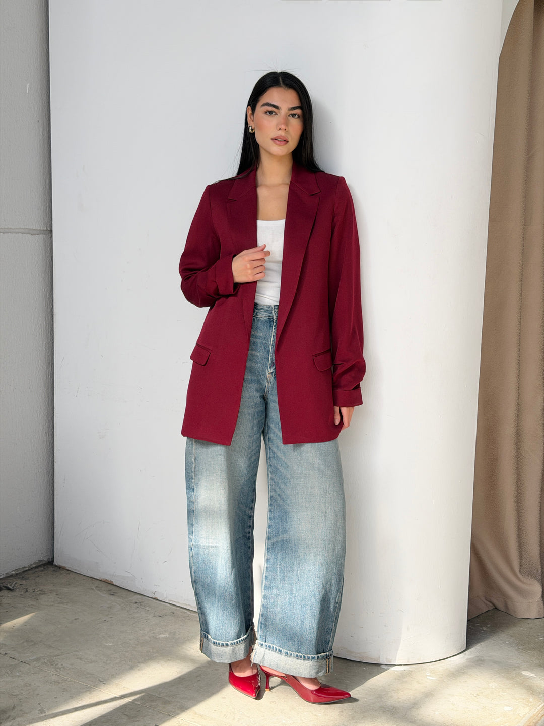 Ruffles blazer in Dark Red