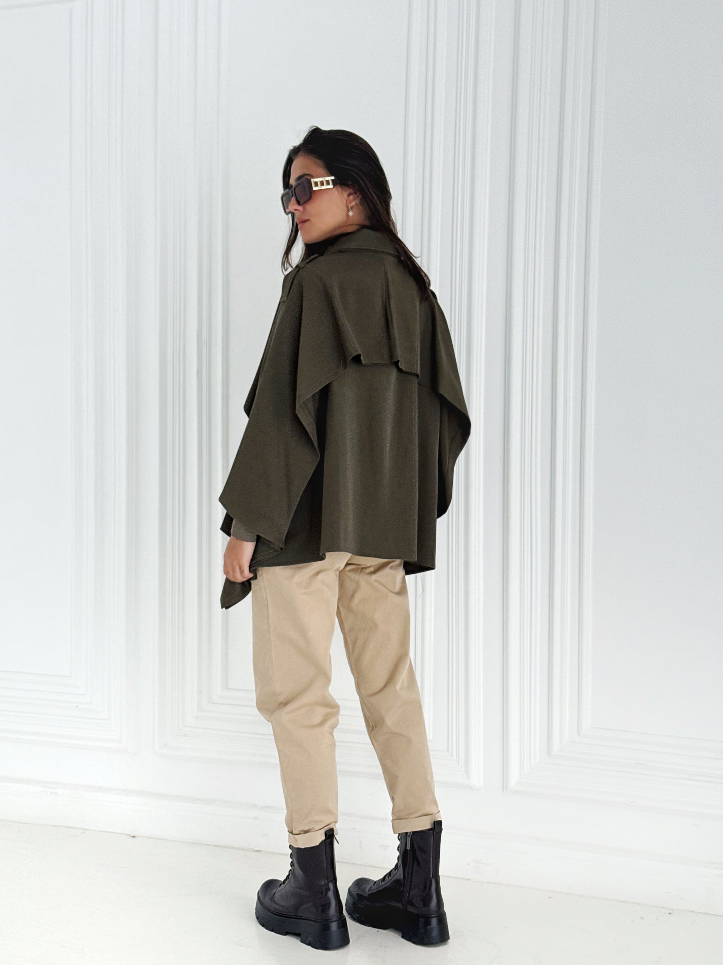 Tranch Cape In Olive