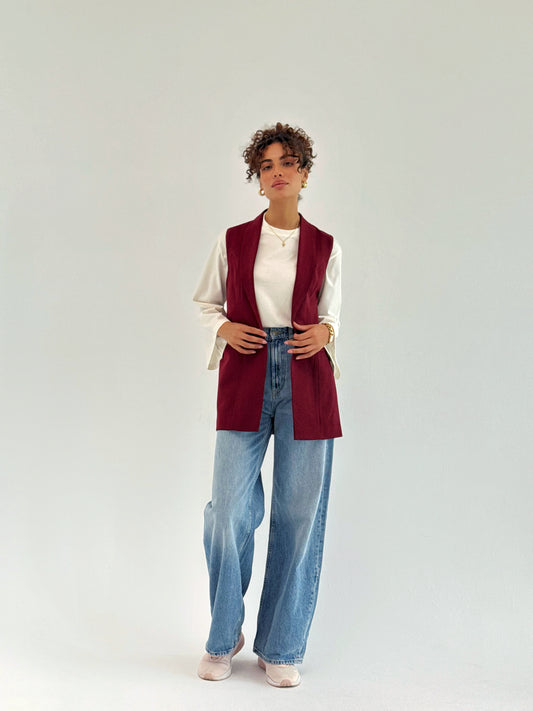 Shawl collar tailored vest In Dark Red