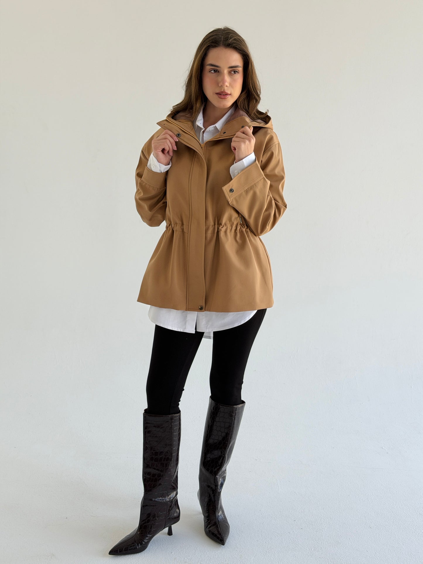 Winter Signature Jacket In Camel