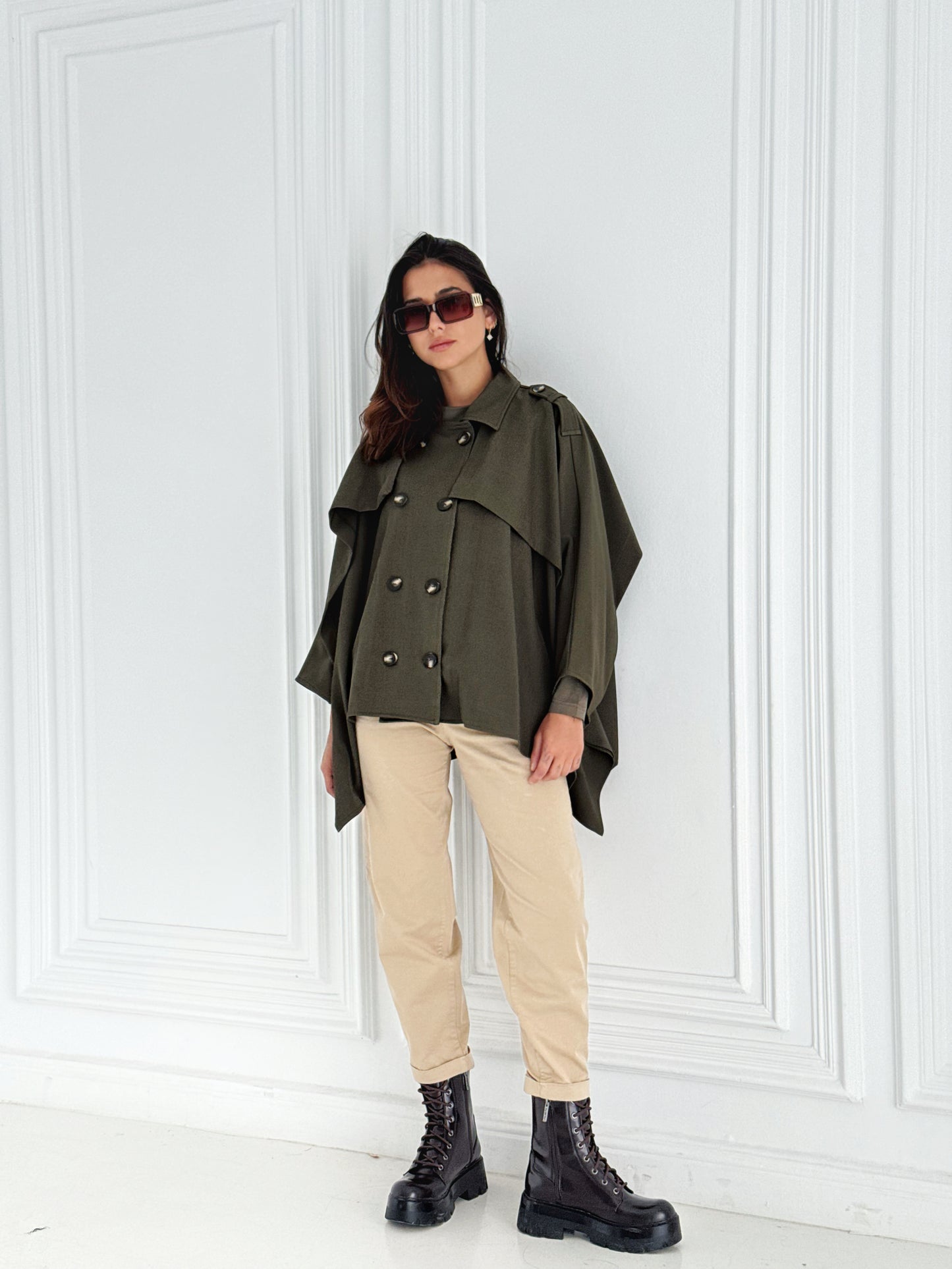 Tranch Cape In Olive