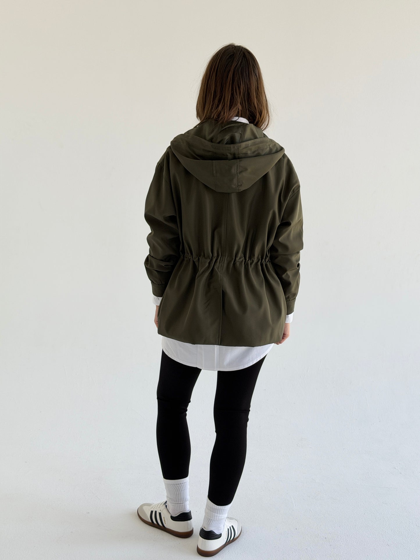 Winter Signature Jacket In Olive
