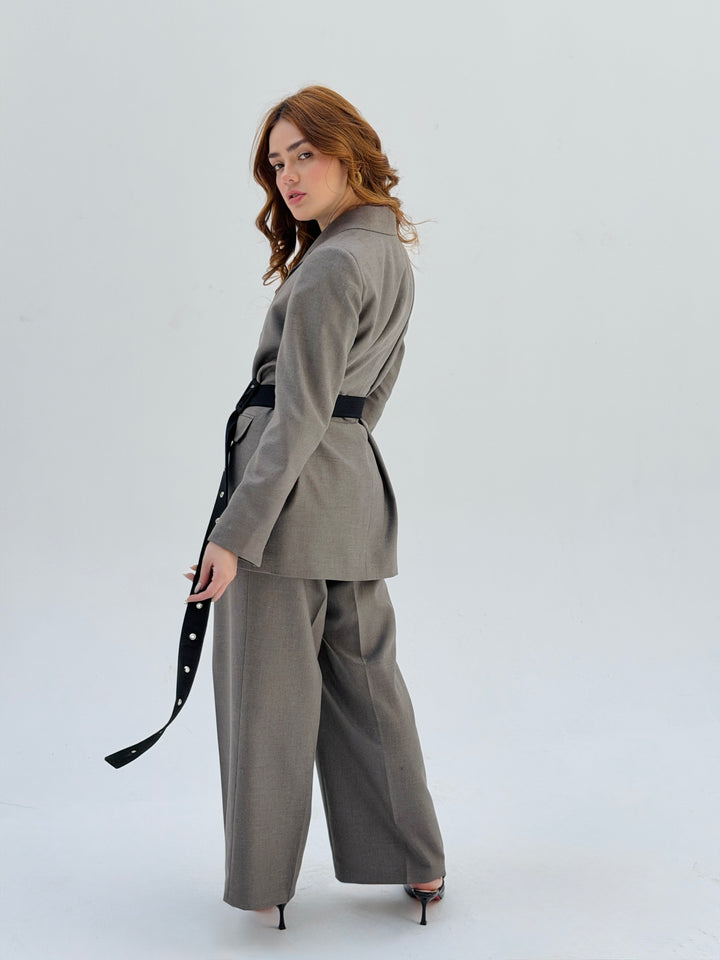 Belted suit in Greige