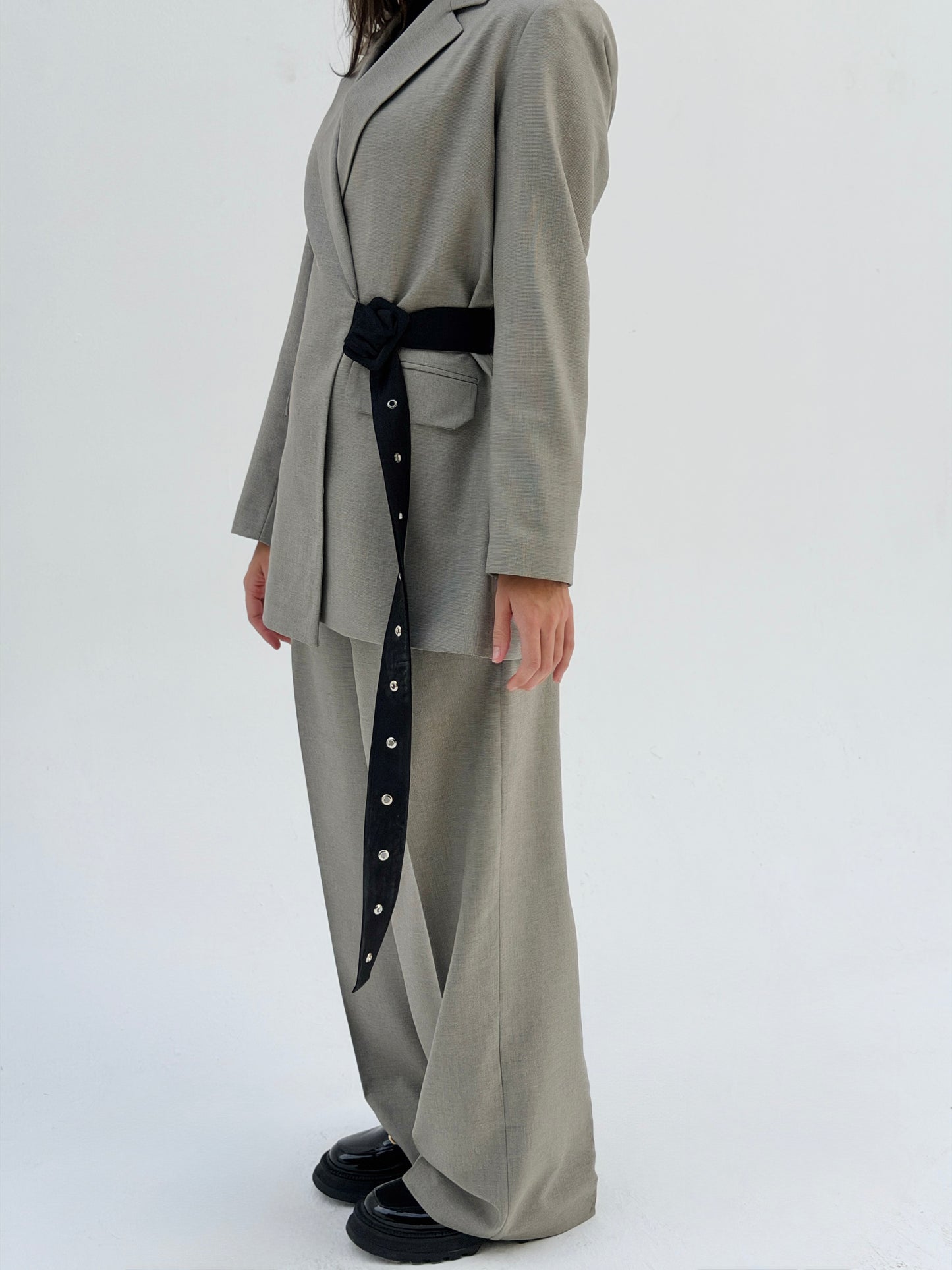 Belted suit in Gray