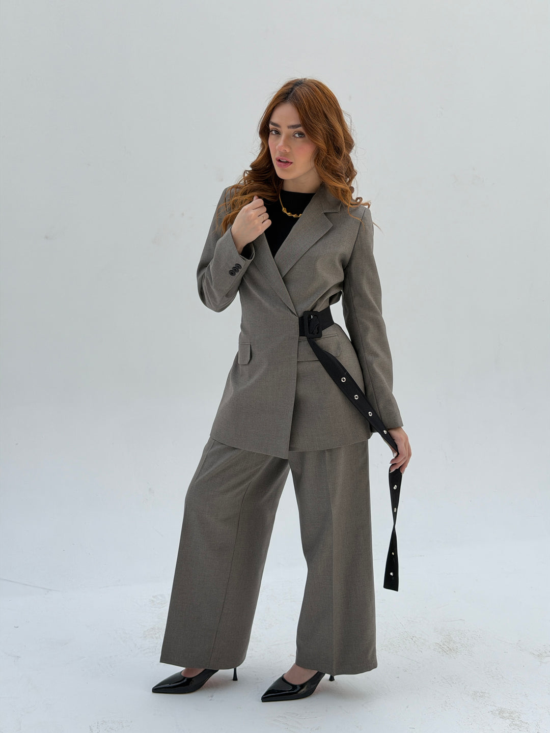 Belted suit in Greige