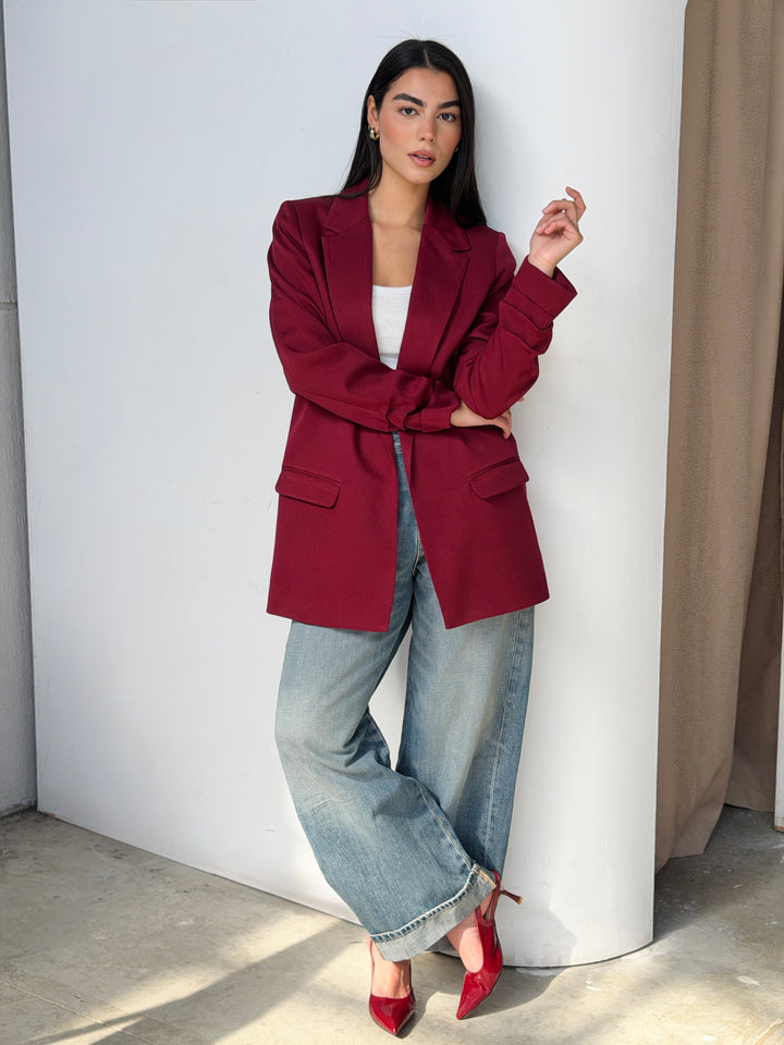 Ruffles blazer in Dark Red