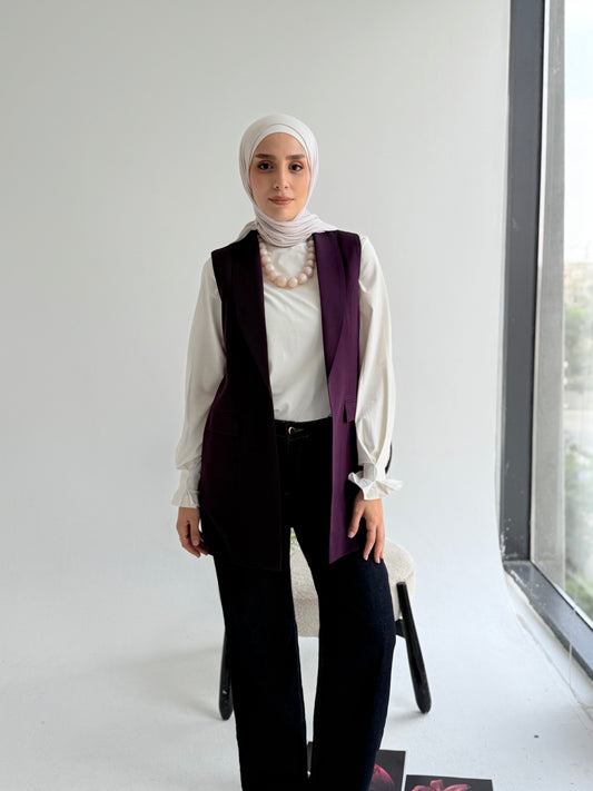 Shawl collar tailored vest in burgundy