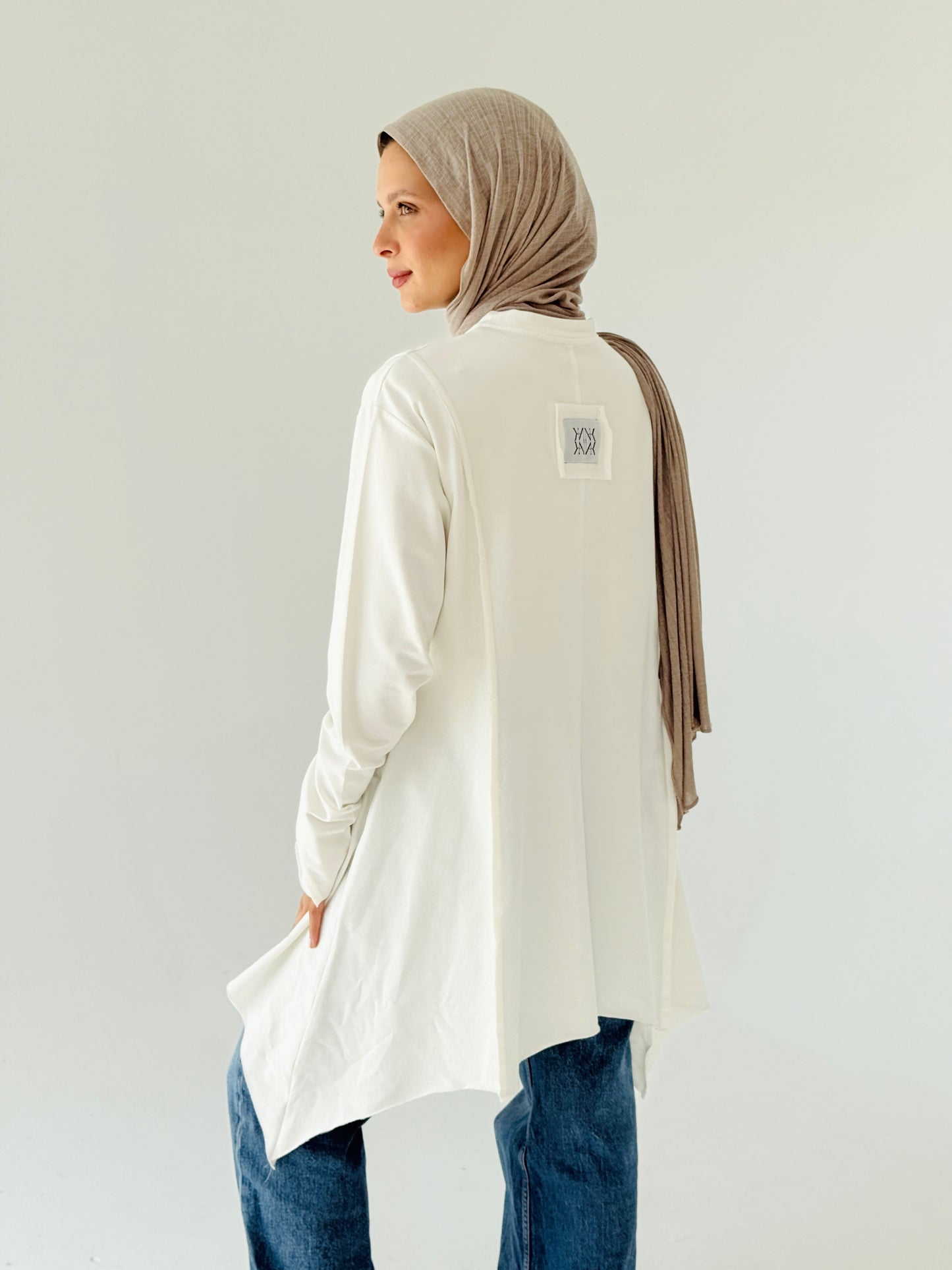 High and low Top in off white