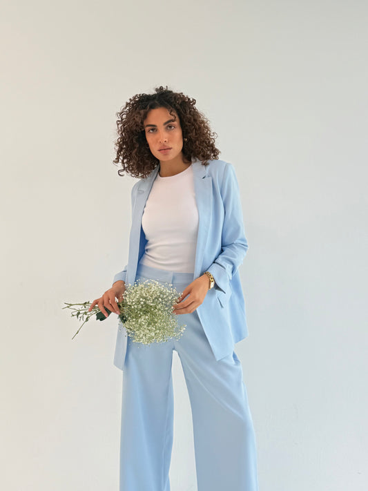 Daylight suite in babyblue