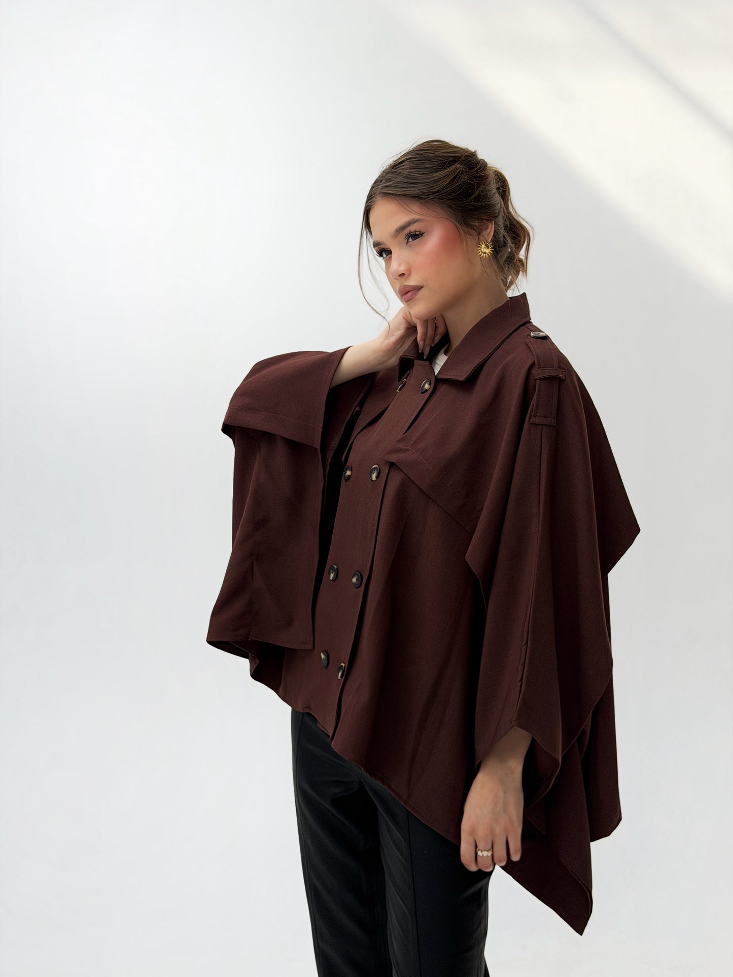 Trench cape in chocolate Brown