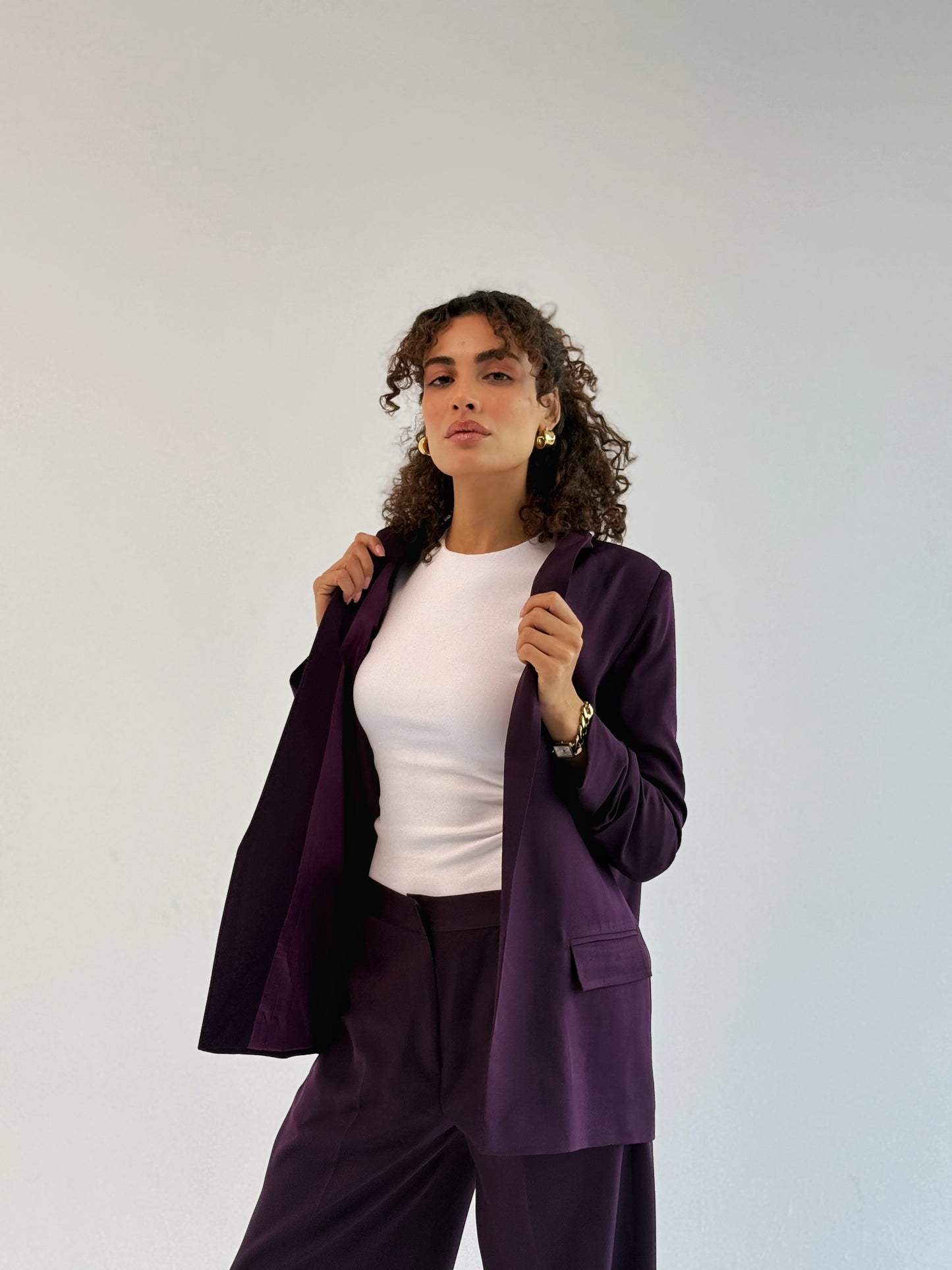 Ruffle blazer in burgandy